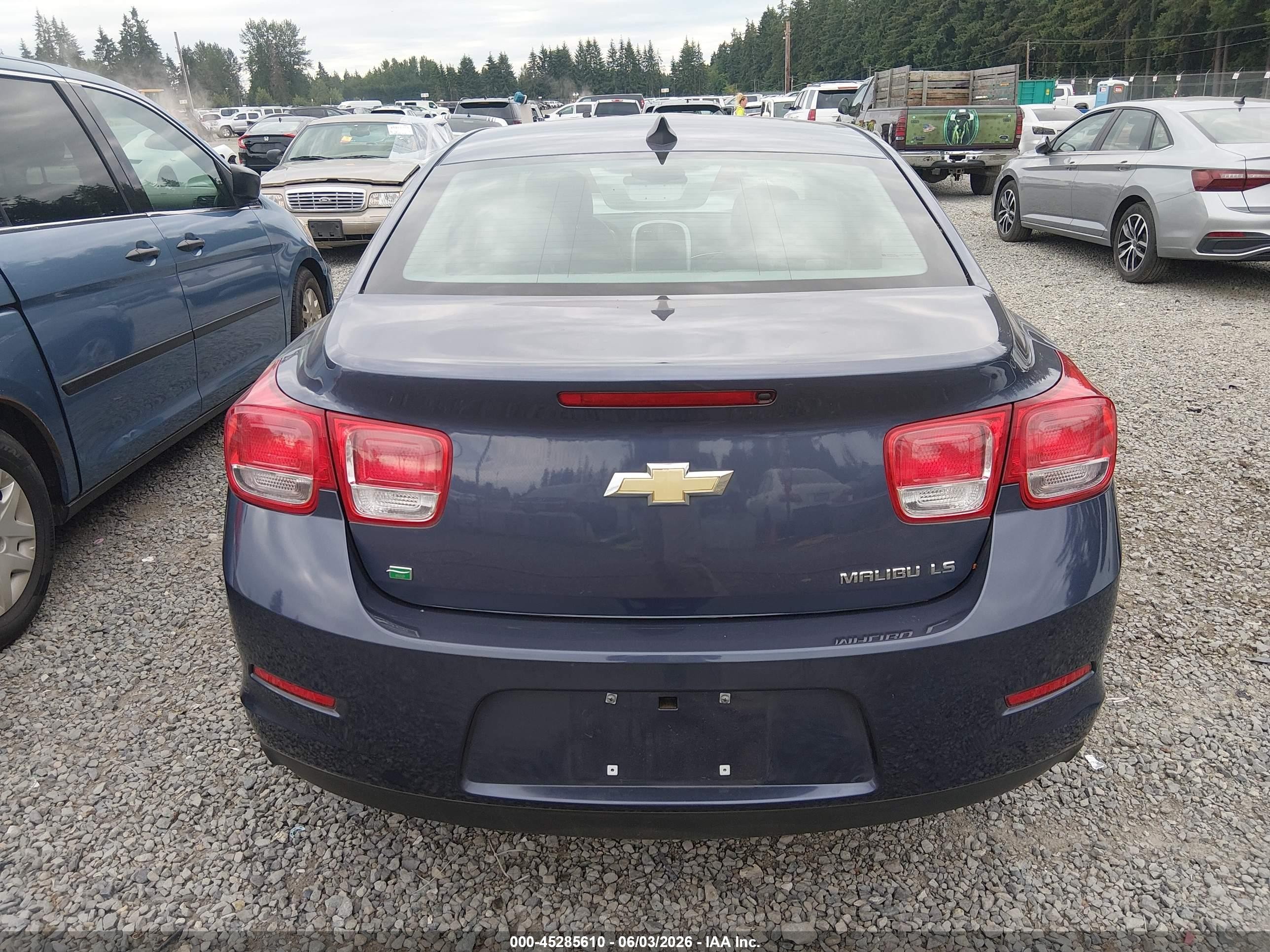 2015 Chevrolet Malibu Ls Синий vin: 1G11B5SL8FF256811