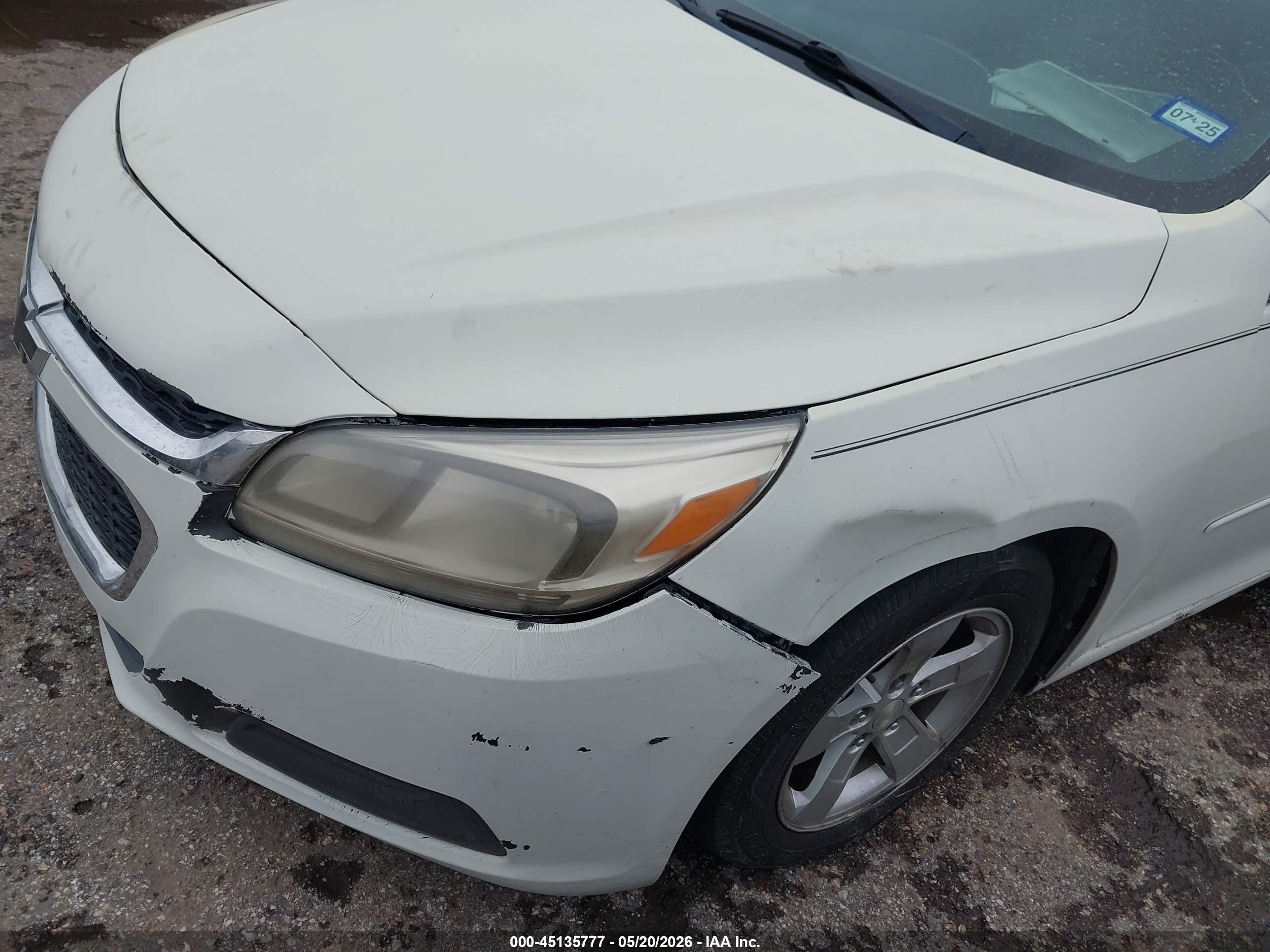 2015 Chevrolet Malibu Ls White vin: 1G11B5SL8FF345875