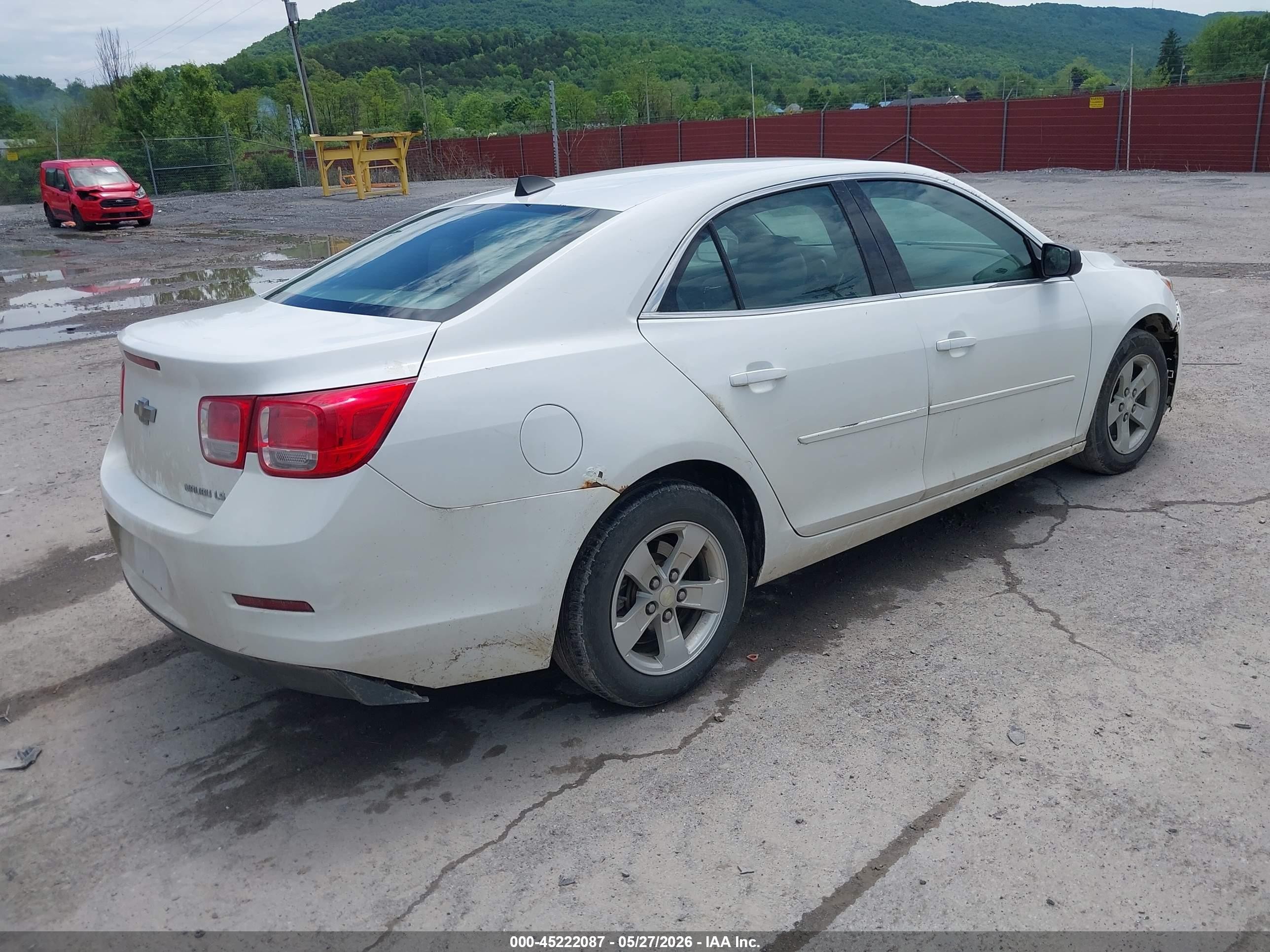 2014 Chevrolet Malibu 1ls White vin: 1G11B5SL9EF147255