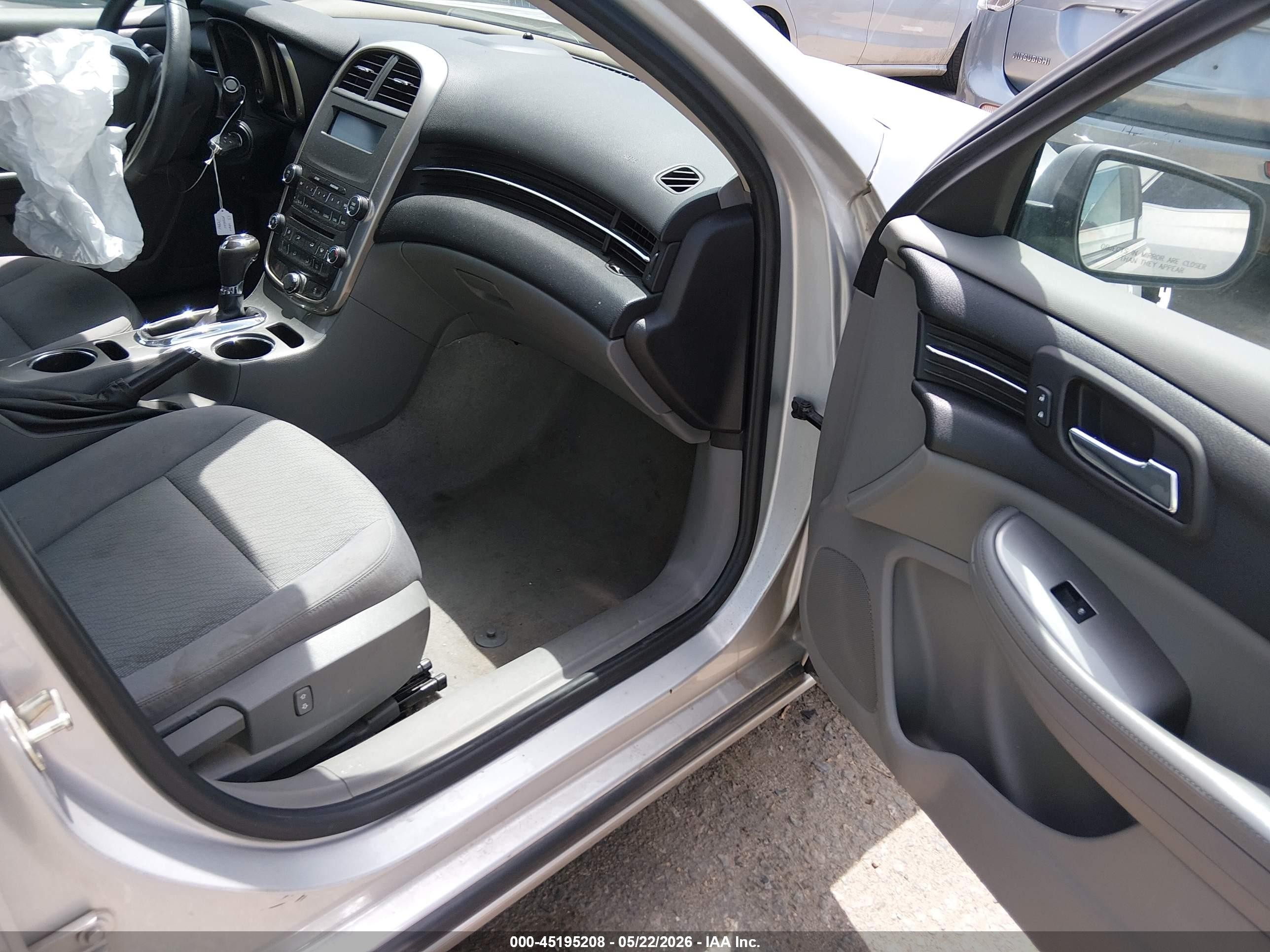 2014 Chevrolet Malibu 1ls Silver vin: 1G11B5SL9EF196598