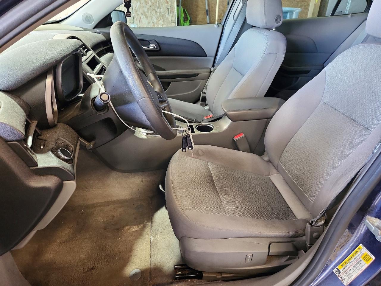 2014 Chevrolet Malibu Ls Blue vin: 1G11B5SL9EF208684
