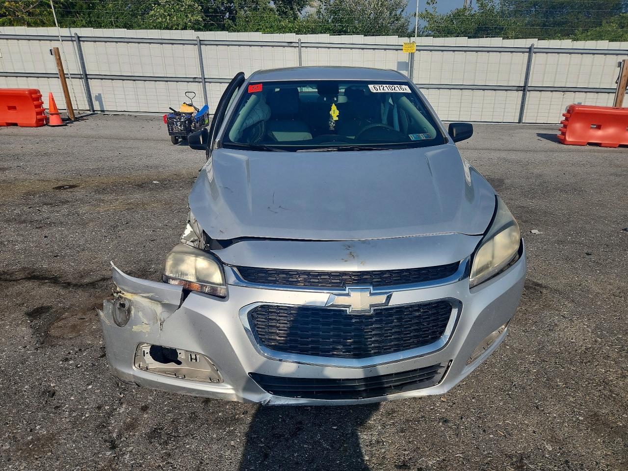 2014 Chevrolet Malibu Ls Silver vin: 1G11B5SL9EF238686
