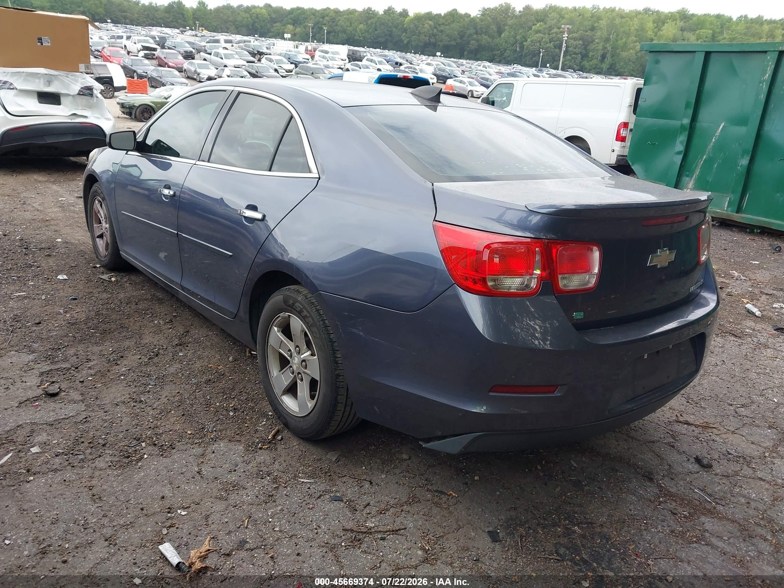 2015 Chevrolet Malibu Ls Blue vin: 1G11B5SL9FF207746
