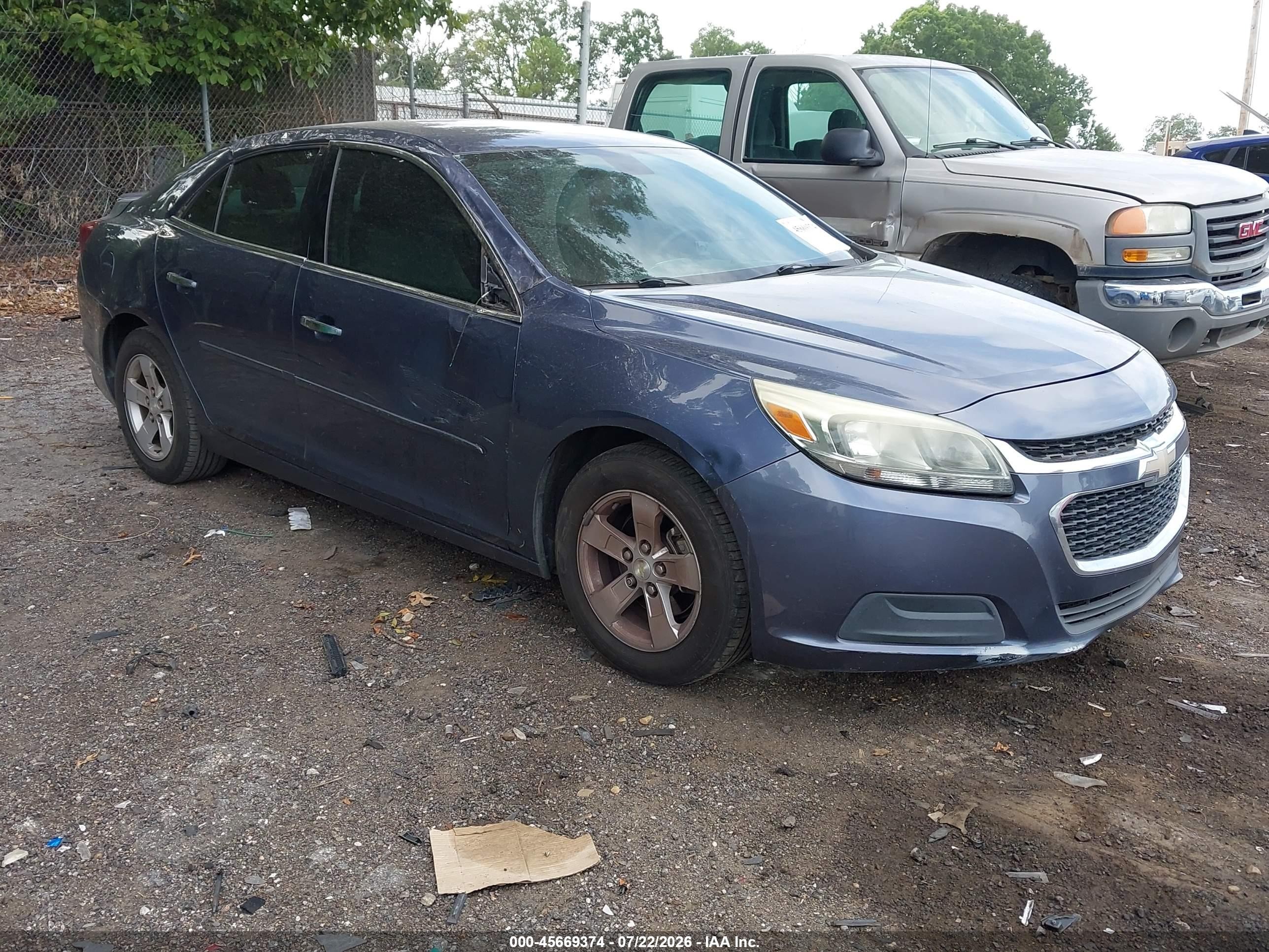 2015 Chevrolet Malibu Ls Blue vin: 1G11B5SL9FF207746