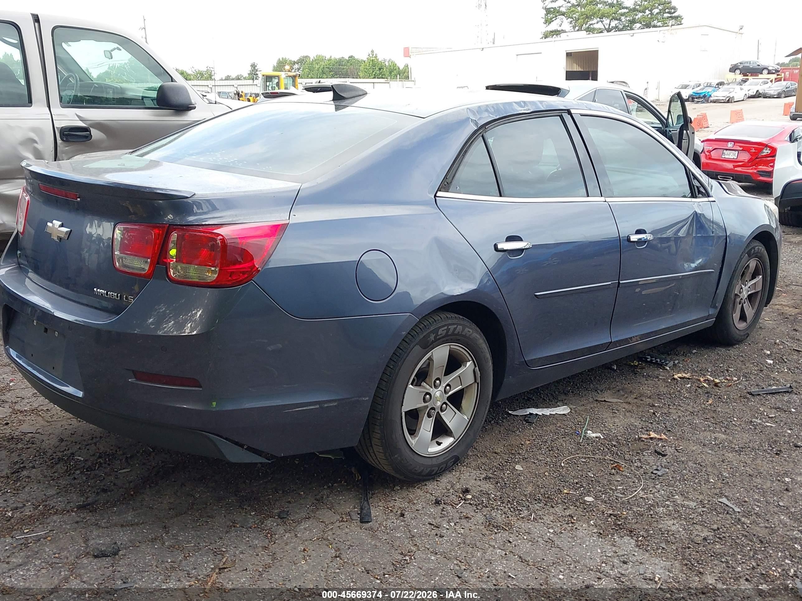 2015 Chevrolet Malibu Ls Blue vin: 1G11B5SL9FF207746