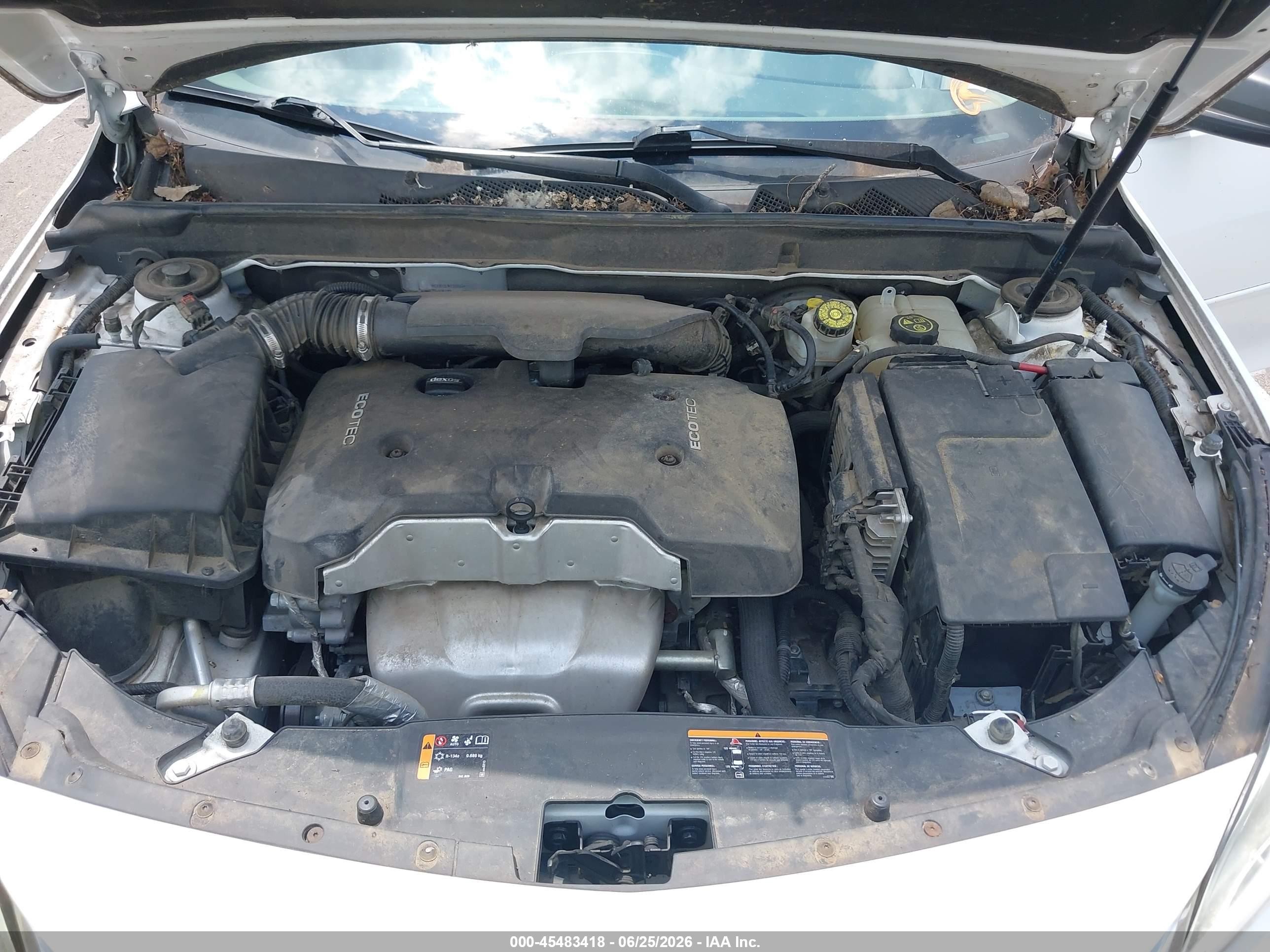 2015 Chevrolet Malibu Ls Белый vin: 1G11B5SL9FF210064