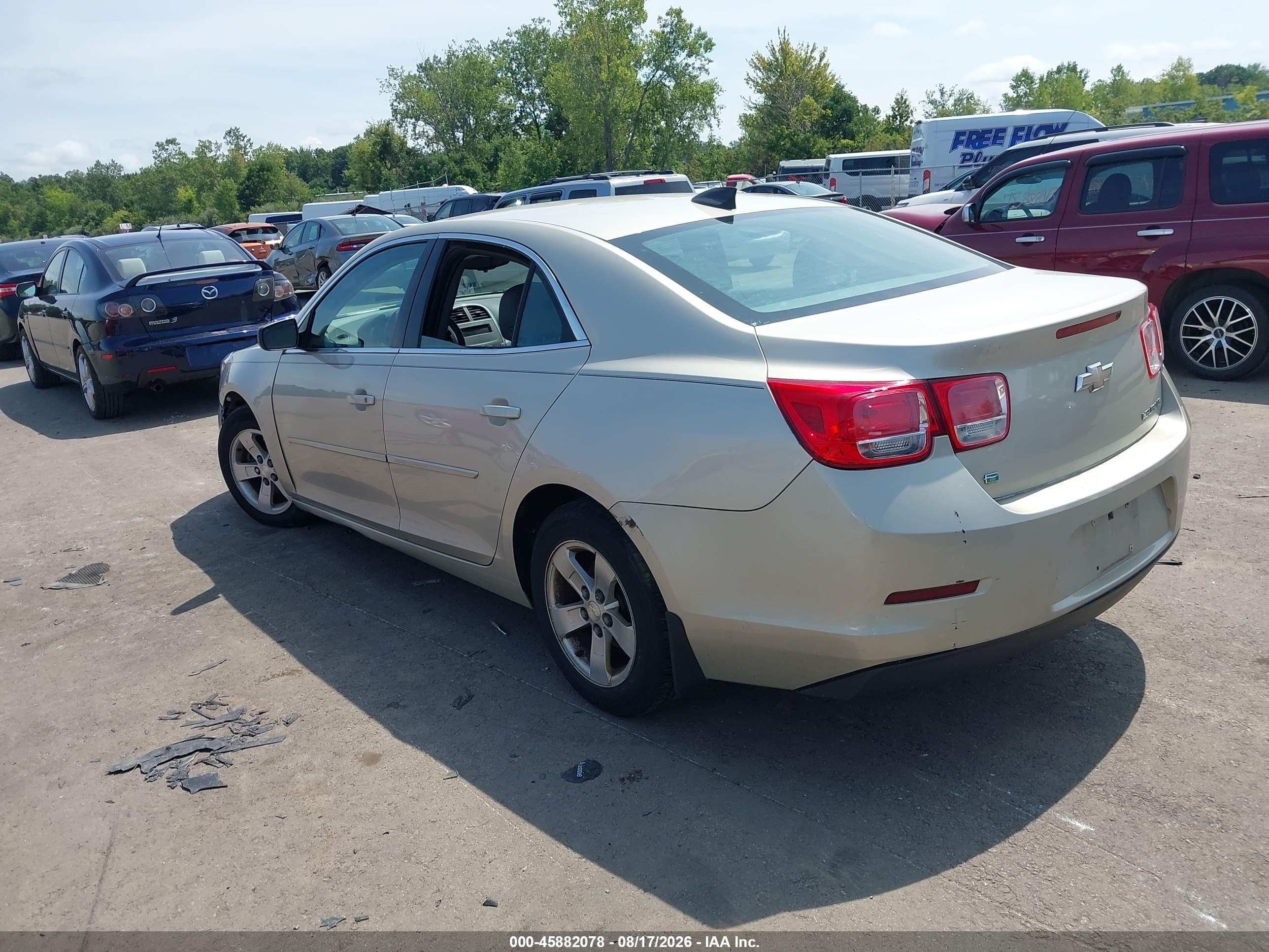 2015 Chevrolet Malibu Ls Champagne vin: 1G11B5SL9FF217810