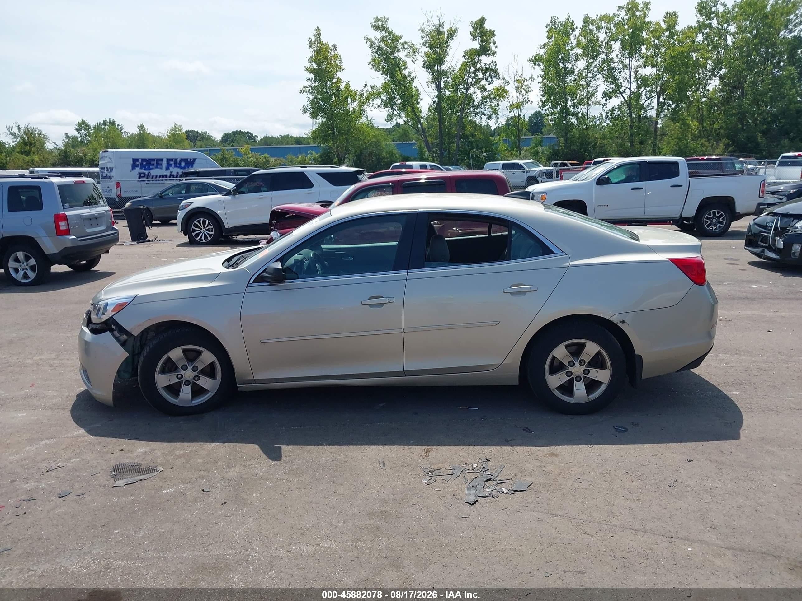 2015 Chevrolet Malibu Ls Champagne vin: 1G11B5SL9FF217810