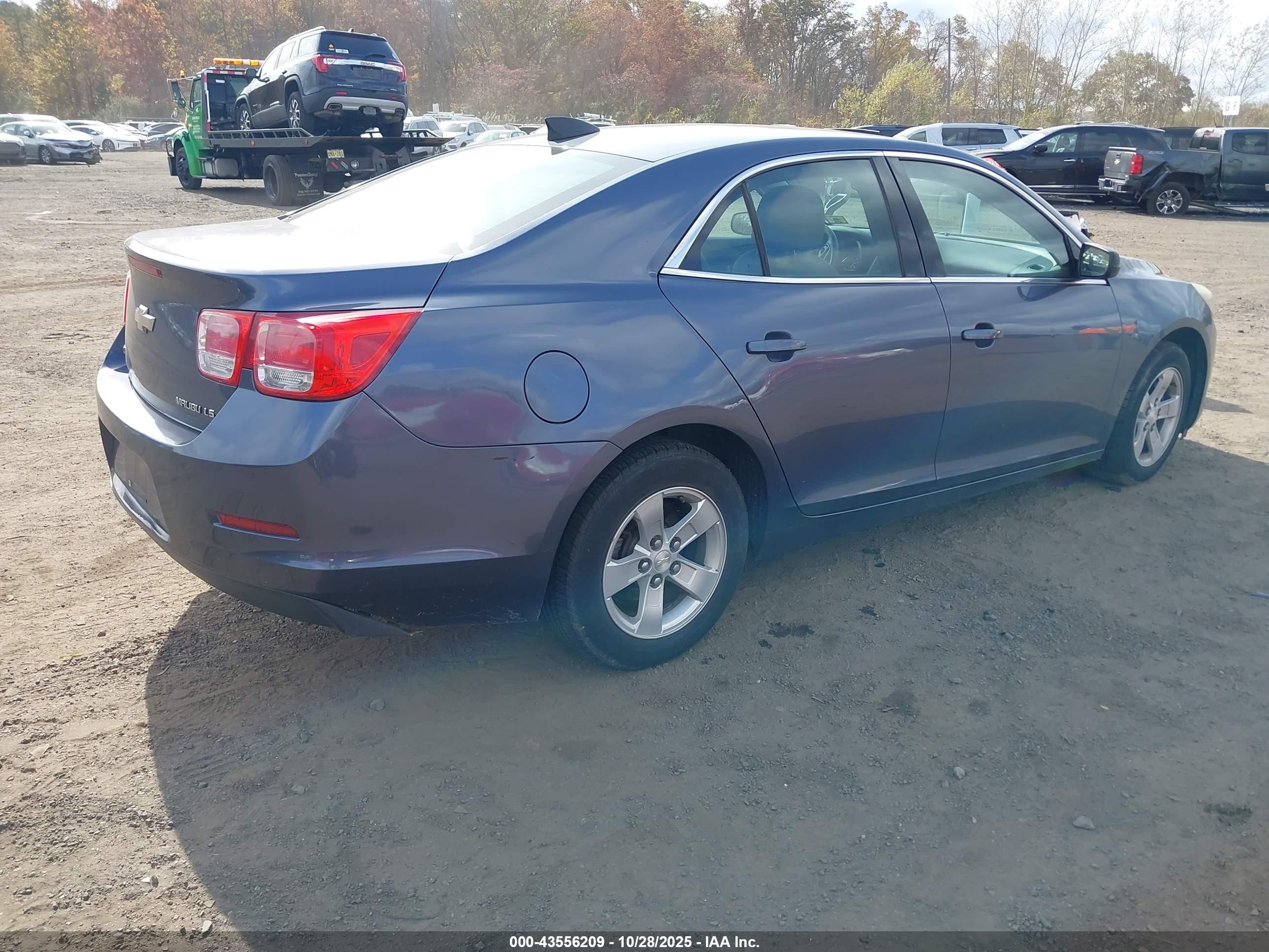 2015 Chevrolet Malibu Ls Blue vin: 1G11B5SL9FF218472