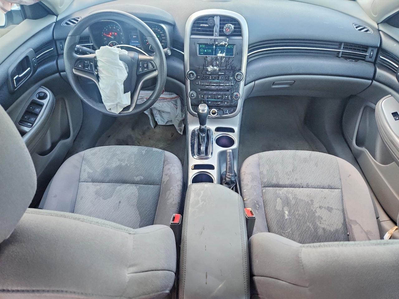 2015 Chevrolet Malibu Ls White vin: 1G11B5SL9FF238849
