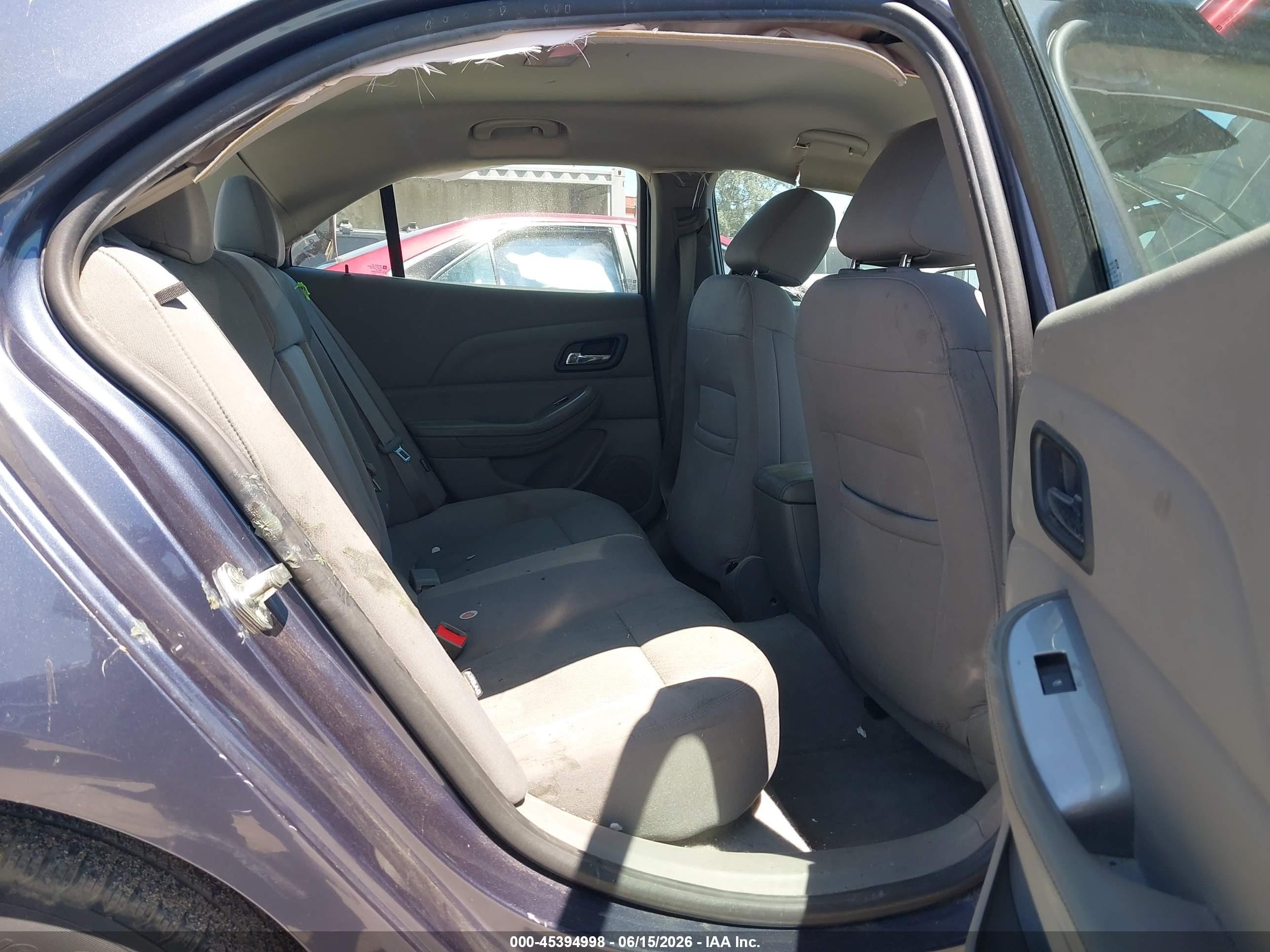 2015 Chevrolet Malibu Ls Синий vin: 1G11B5SL9FF242626