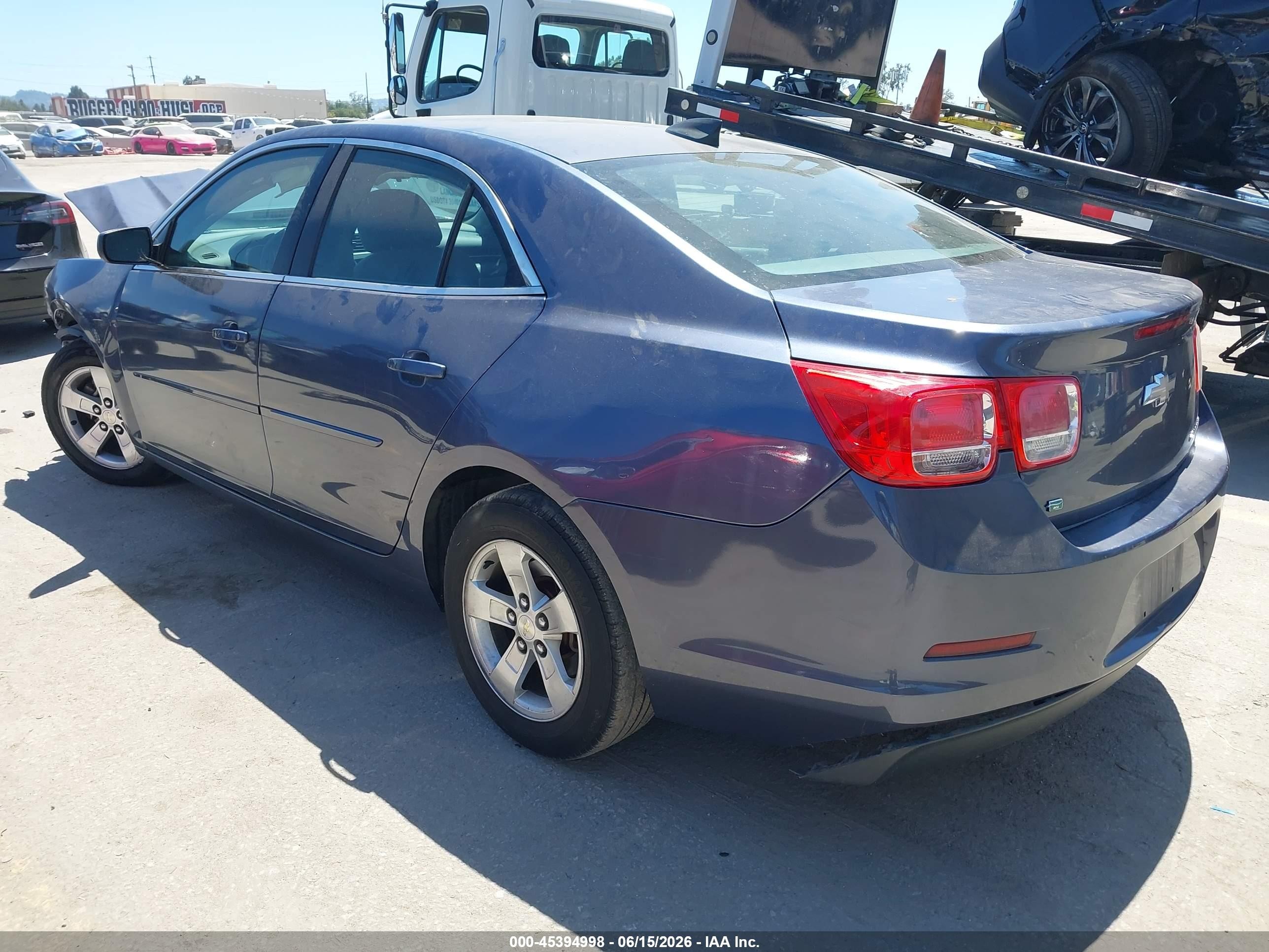 2015 Chevrolet Malibu Ls Синий vin: 1G11B5SL9FF242626
