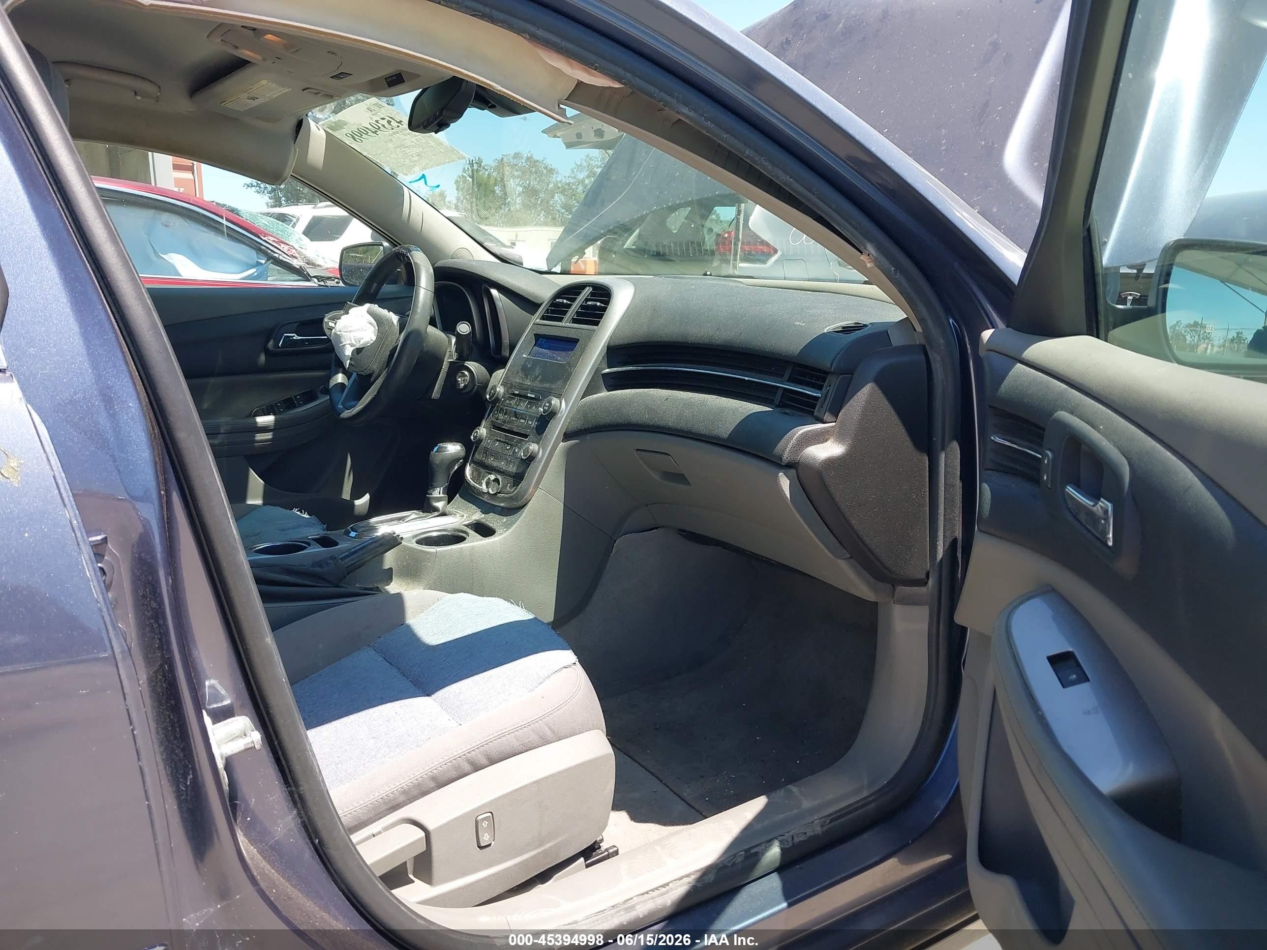 2015 Chevrolet Malibu Ls Синий vin: 1G11B5SL9FF242626