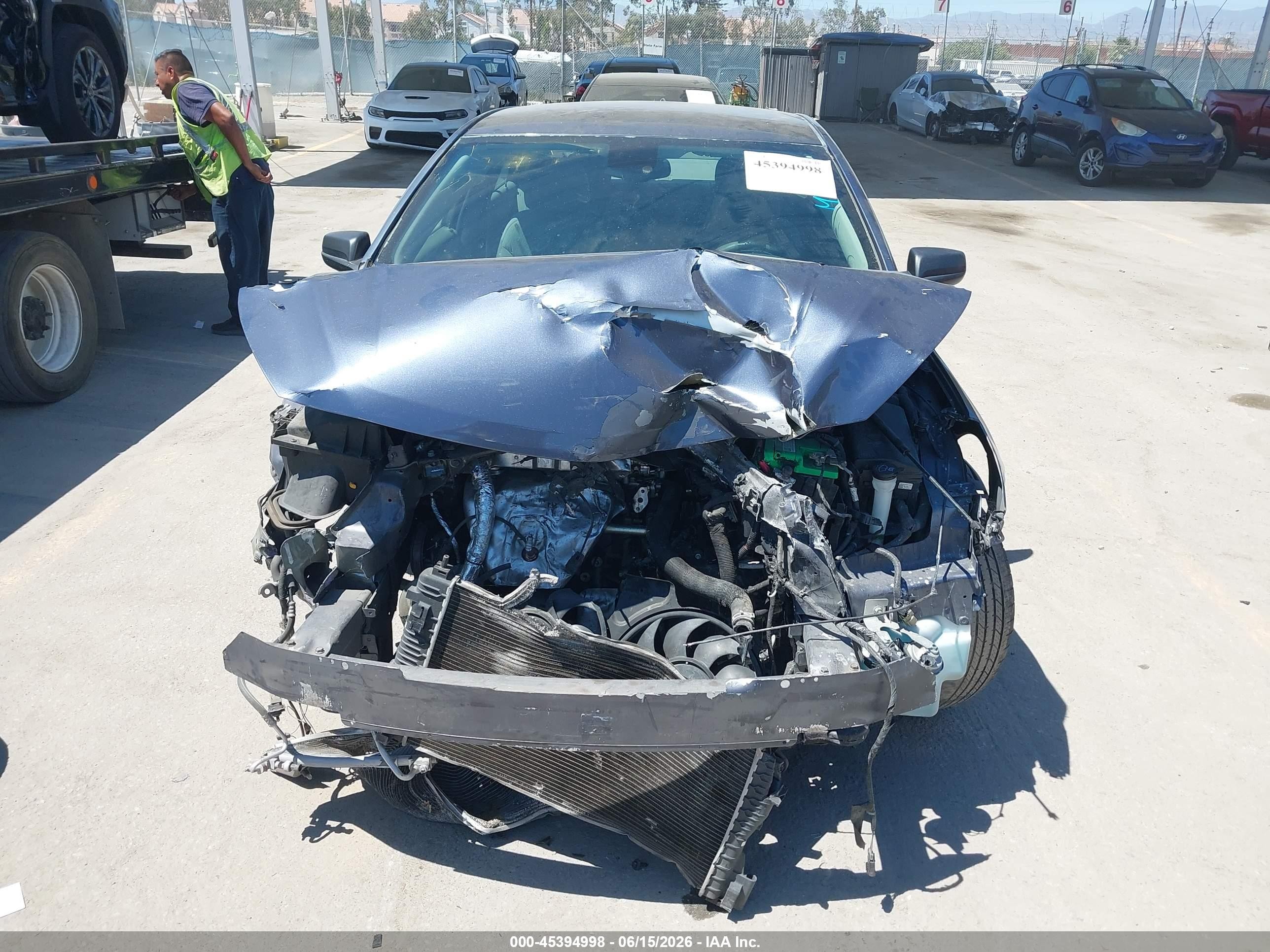 2015 Chevrolet Malibu Ls Синий vin: 1G11B5SL9FF242626
