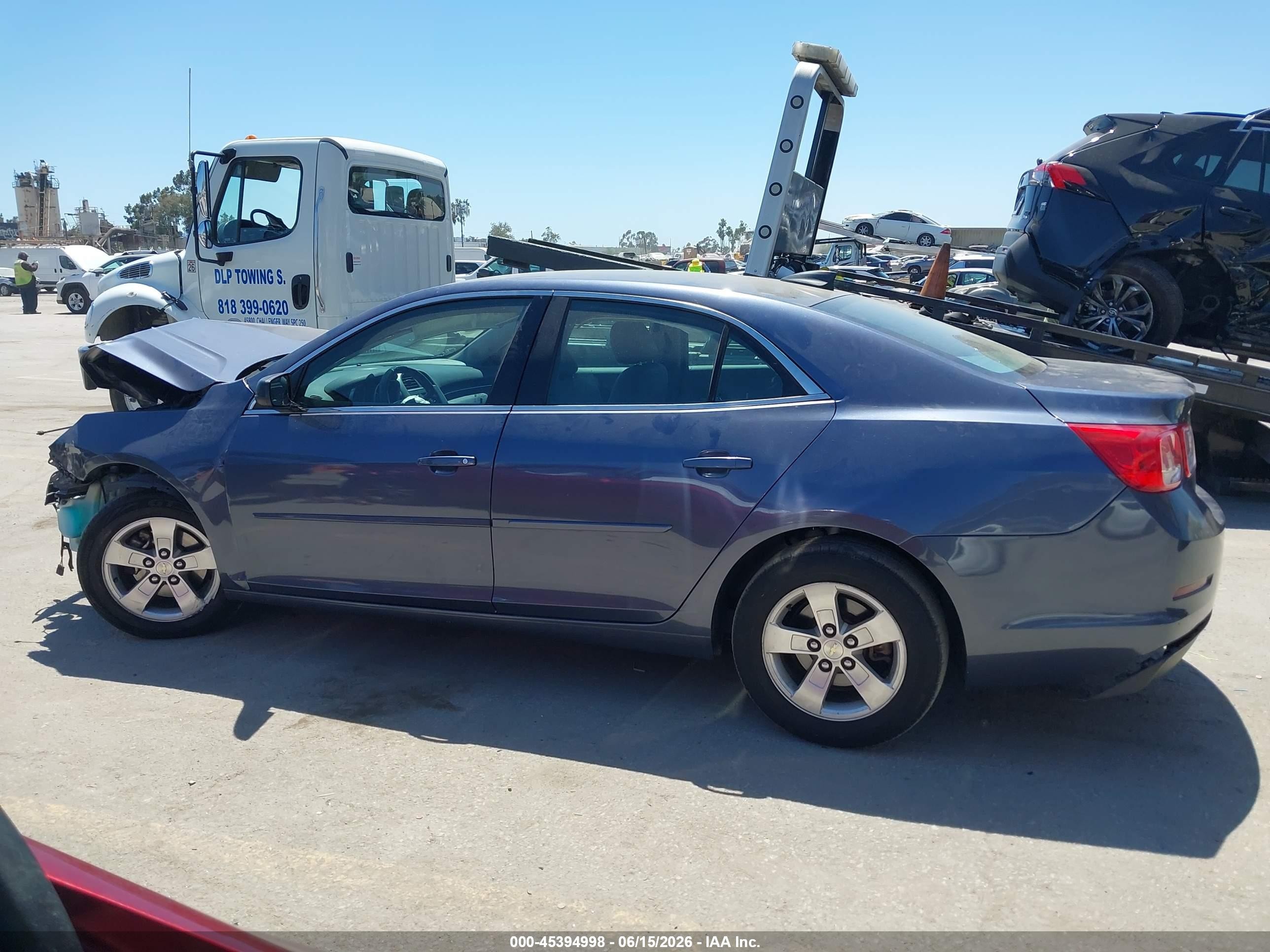 2015 Chevrolet Malibu Ls Синий vin: 1G11B5SL9FF242626