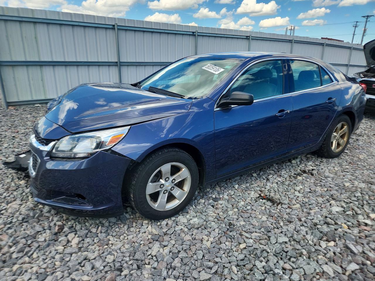 2015 Chevrolet Malibu Ls Blue vin: 1G11B5SL9FF259068