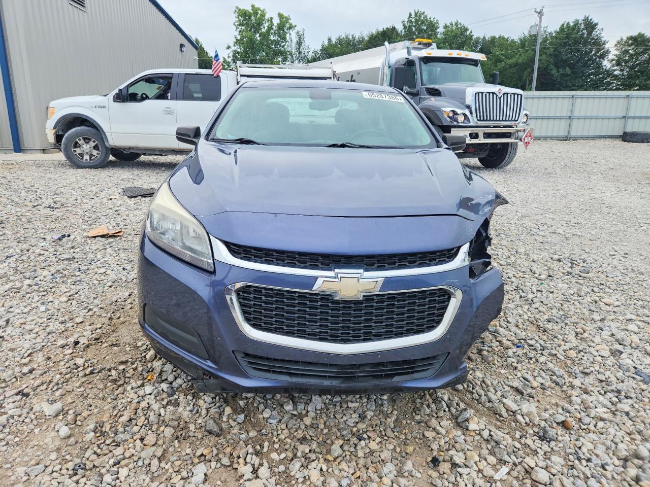 2015 Chevrolet Malibu Ls Blue vin: 1G11B5SL9FF310438