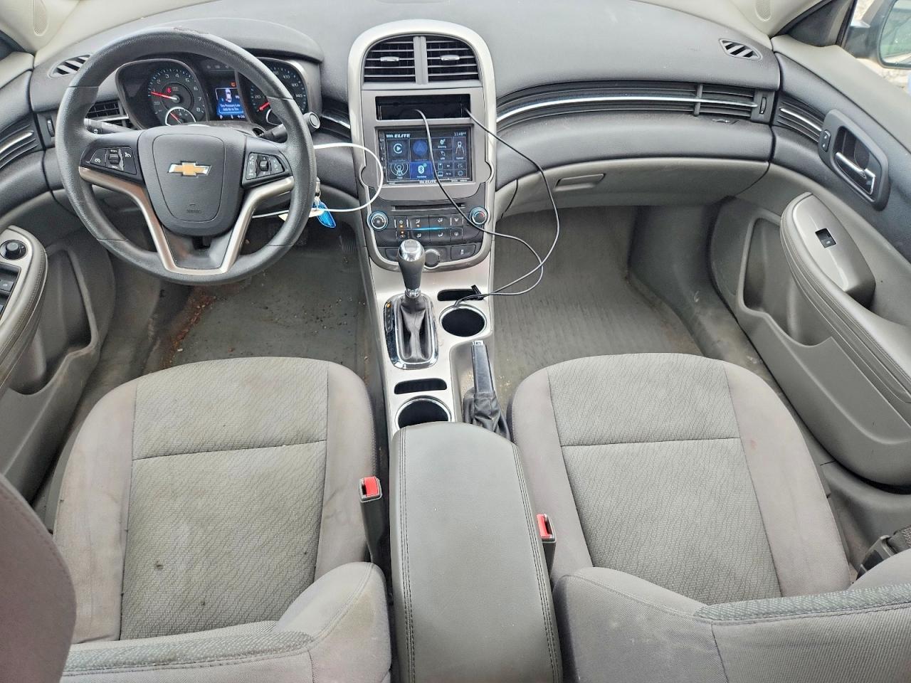2015 Chevrolet Malibu Ls Blue vin: 1G11B5SL9FF310438