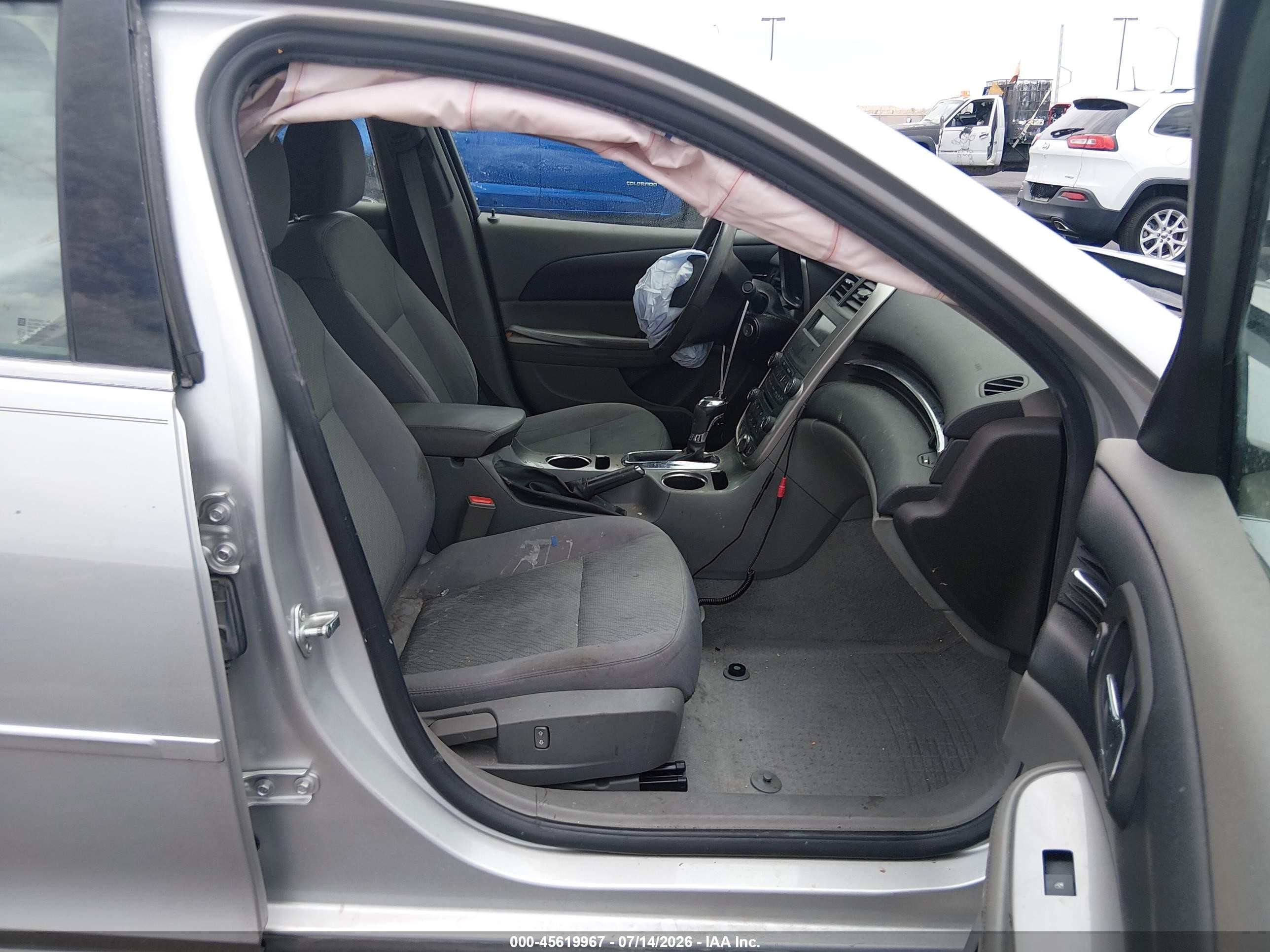 2014 Chevrolet Malibu 1ls Серебряный vin: 1G11B5SLXEF108514