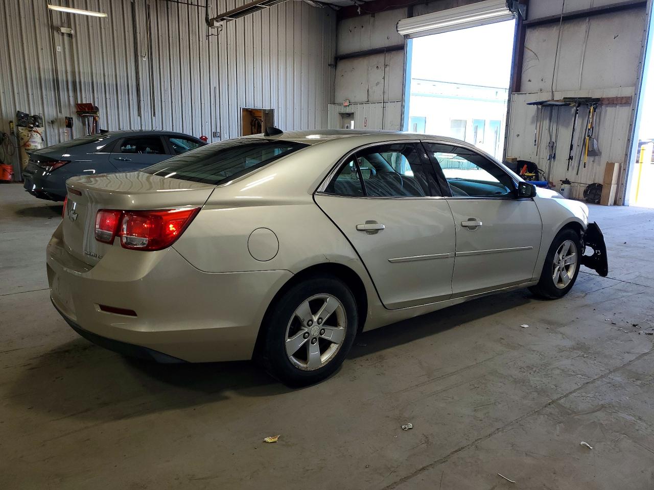 2014 Chevrolet Malibu Ls Tan vin: 1G11B5SLXEF111526