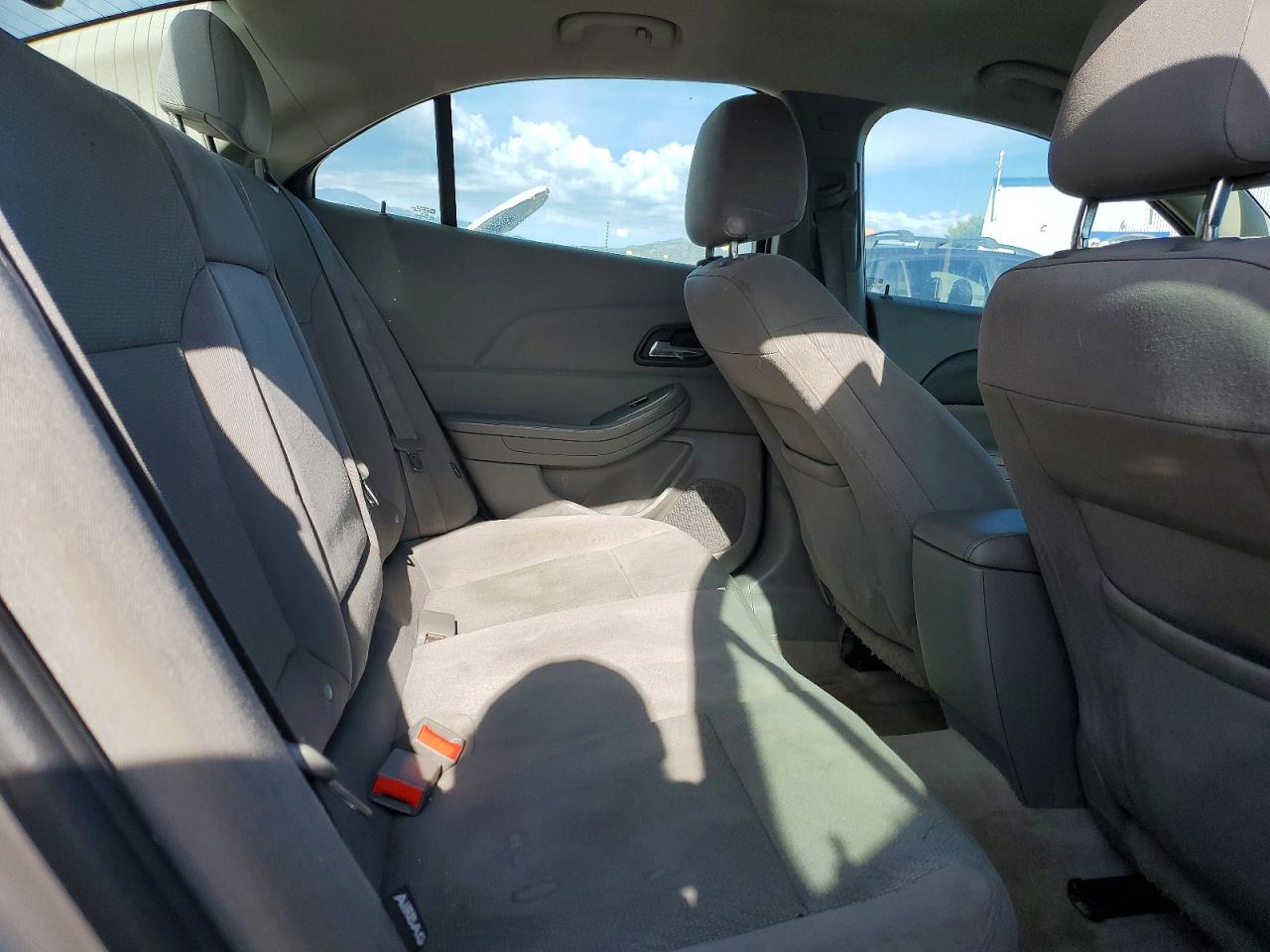 2014 Chevrolet Malibu Ls Tan vin: 1G11B5SLXEF175792