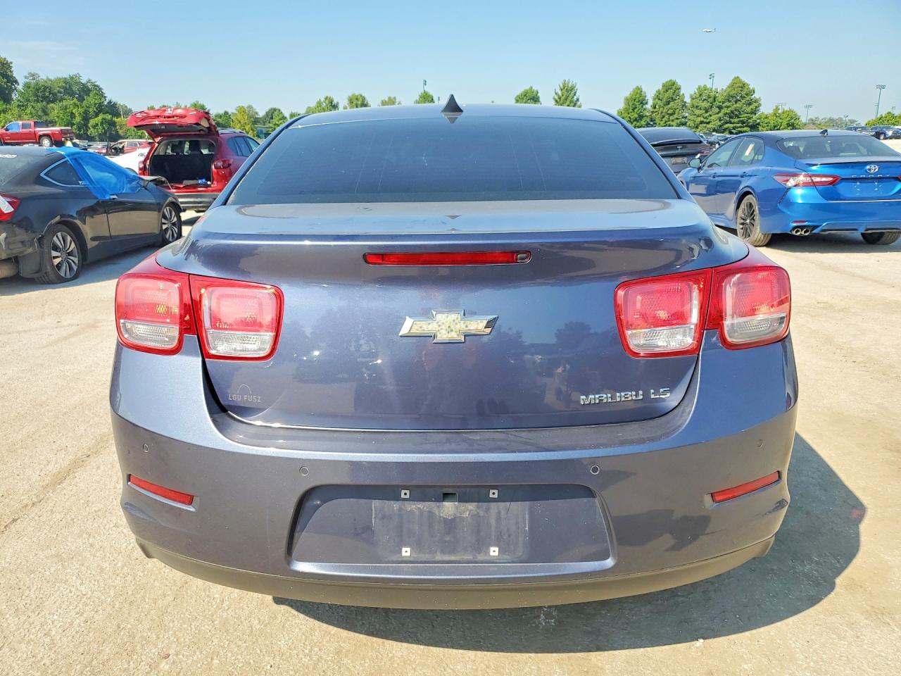 2014 Chevrolet Malibu Ls Blue vin: 1G11B5SLXEF185450