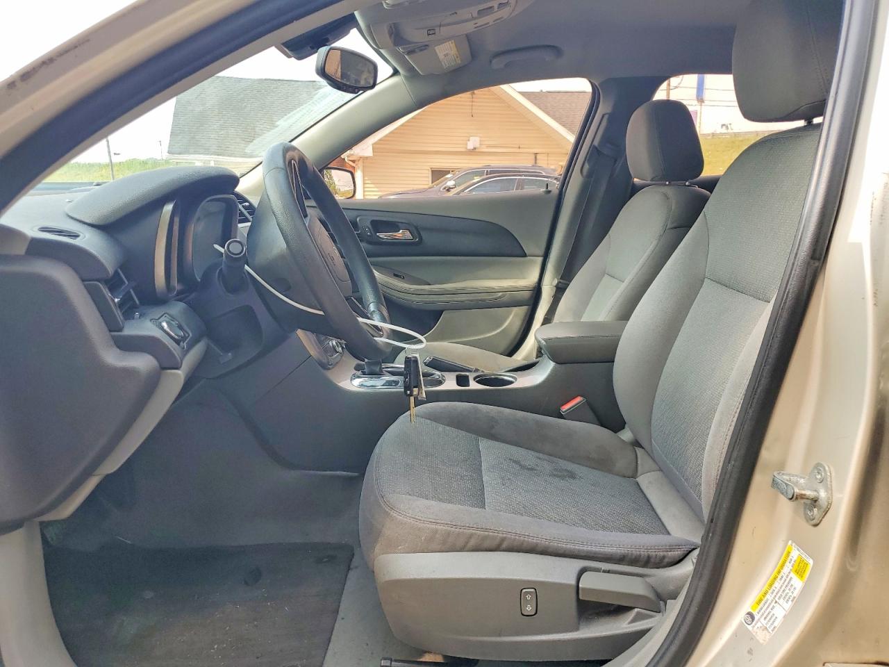 2014 Chevrolet Malibu Ls Beige vin: 1G11B5SLXEF291073