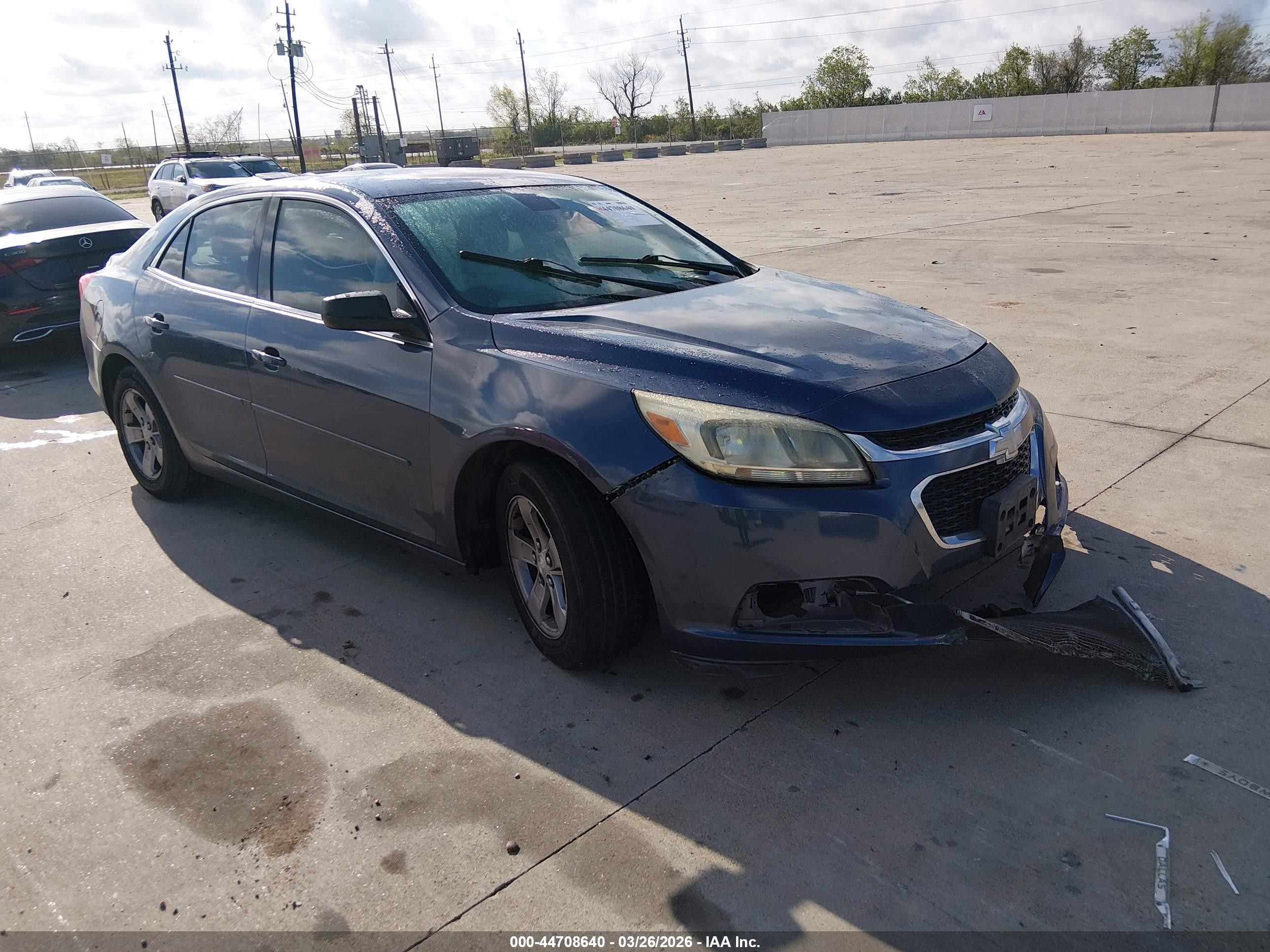 2015 Chevrolet Malibu Ls Blue vin: 1G11B5SLXFF117988
