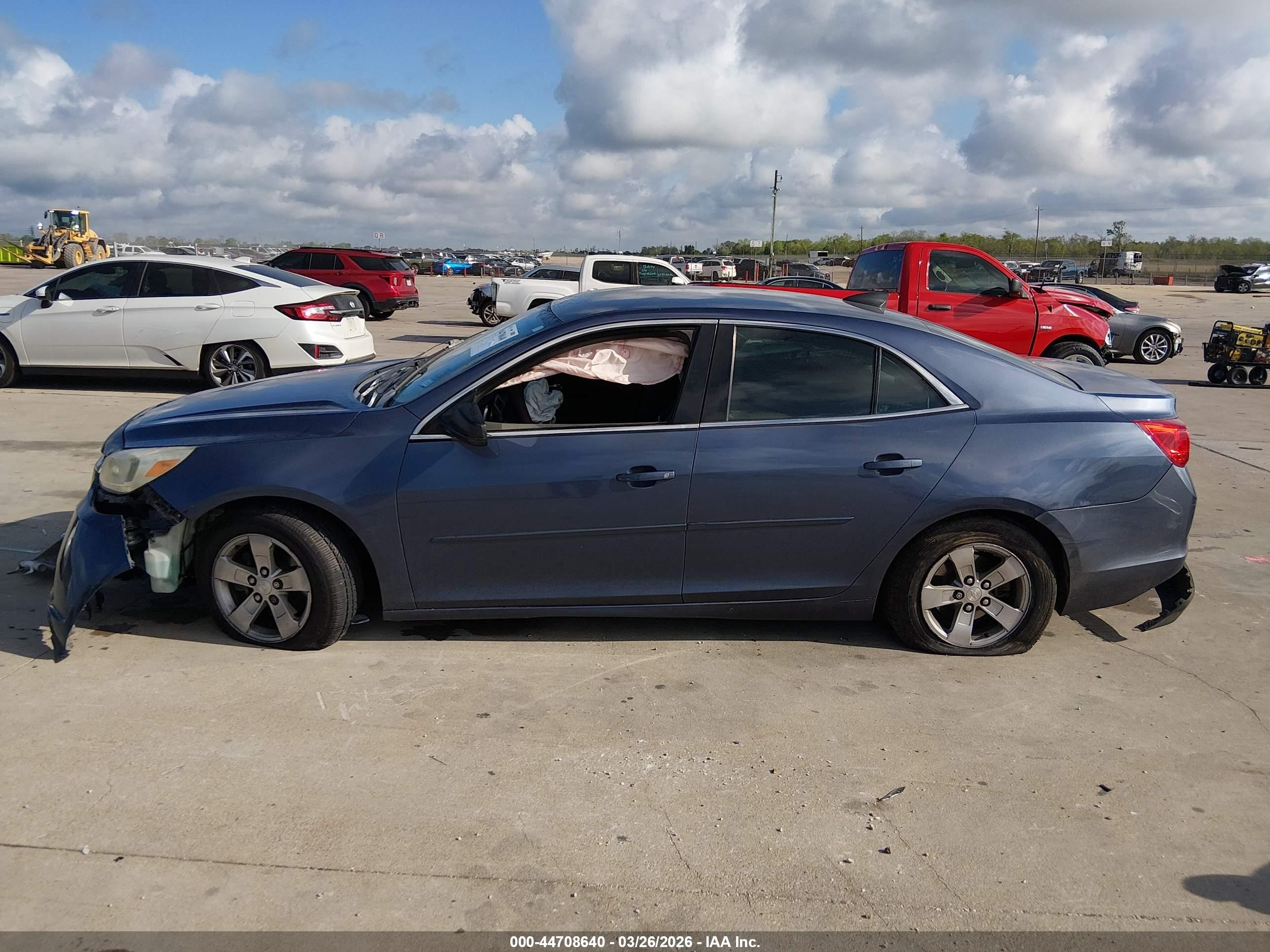 2015 Chevrolet Malibu Ls Blue vin: 1G11B5SLXFF117988
