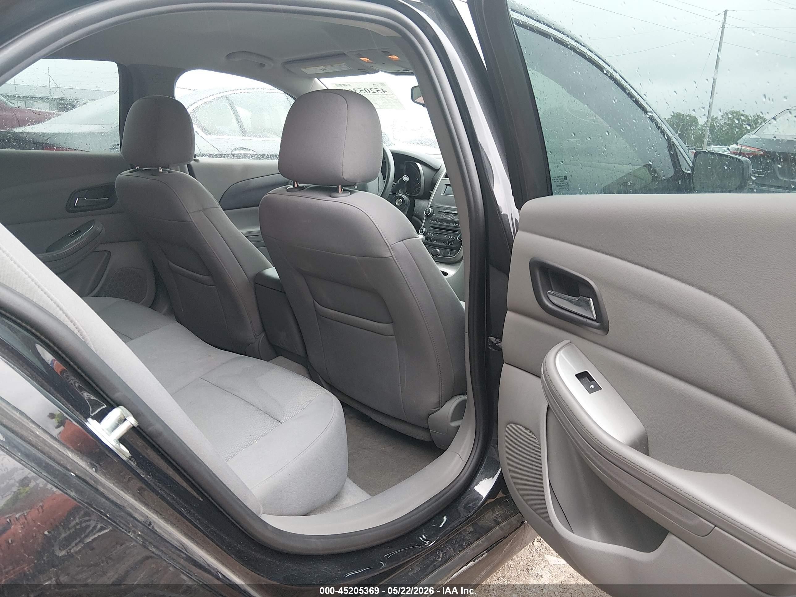 2015 Chevrolet Malibu Ls Черный vin: 1G11B5SLXFF209974