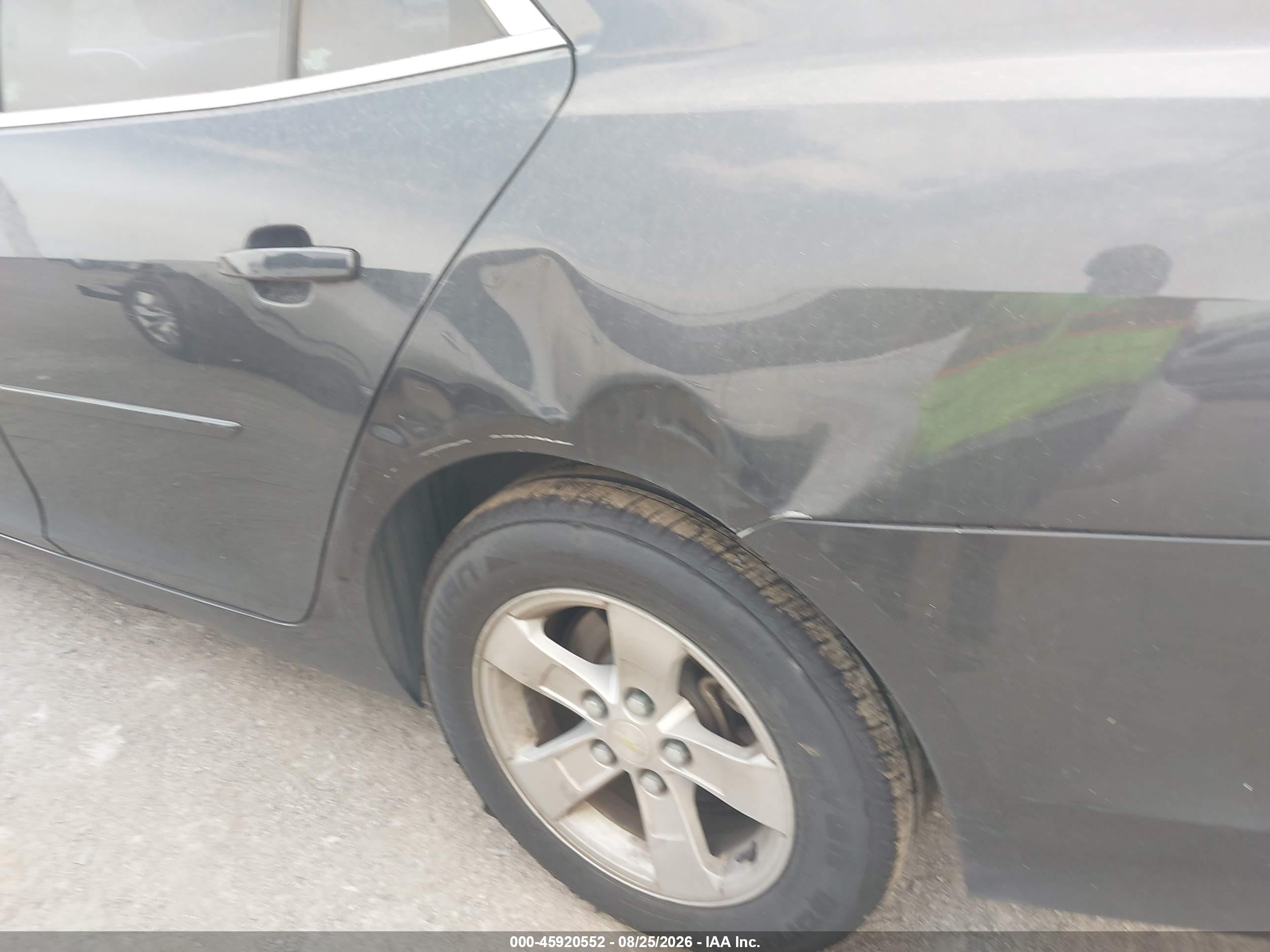 2015 Chevrolet Malibu Ls Gray vin: 1G11B5SLXFF221610