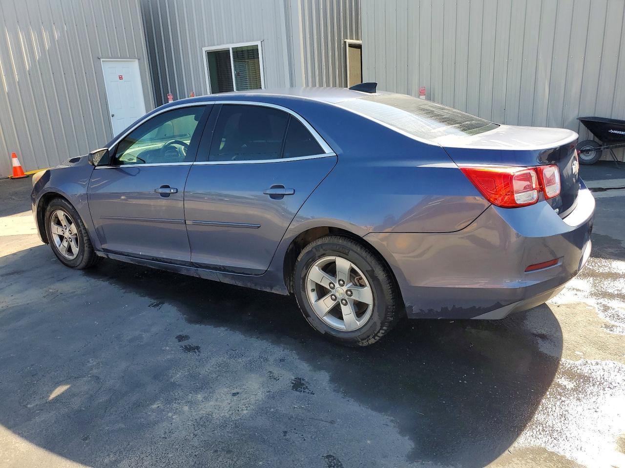 2015 Chevrolet Malibu Ls Blue vin: 1G11B5SLXFF331878