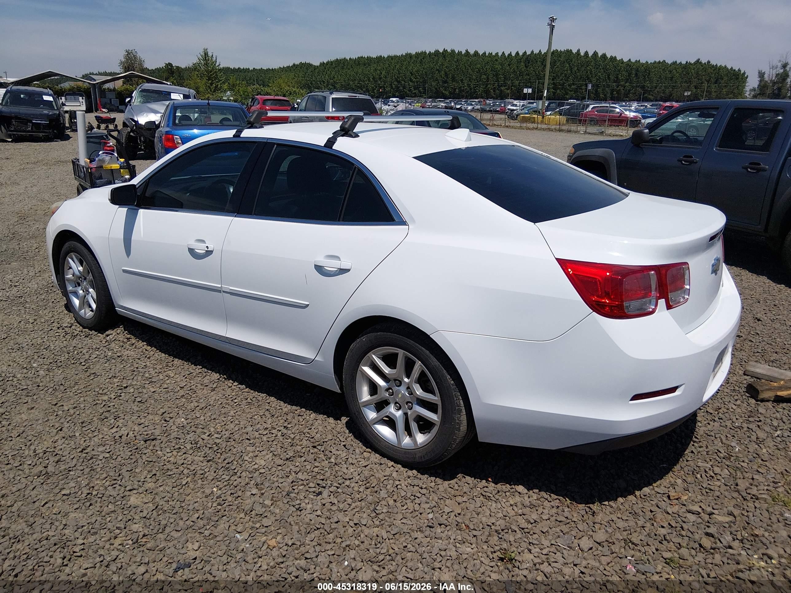 2013 Chevrolet Malibu 1lt White vin: 1G11C5SA0DF161250