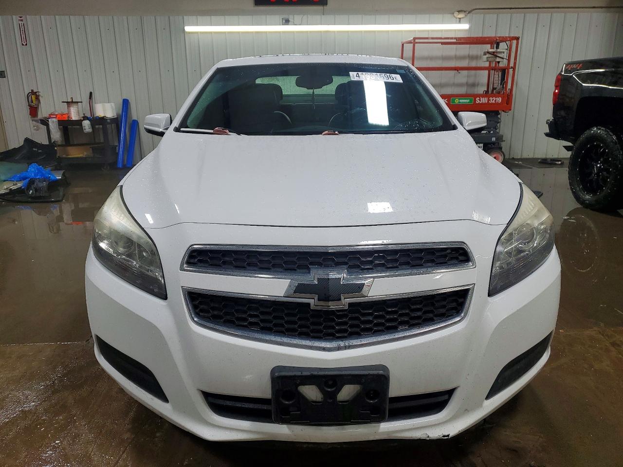 2013 Chevrolet Malibu 1lt White vin: 1G11C5SA0DF251000
