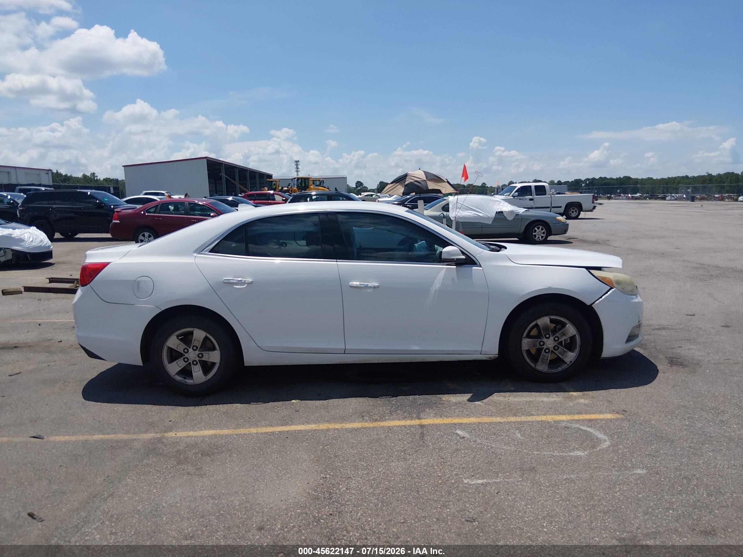 2013 Chevrolet Malibu 1lt Белый vin: 1G11C5SA0DF258075