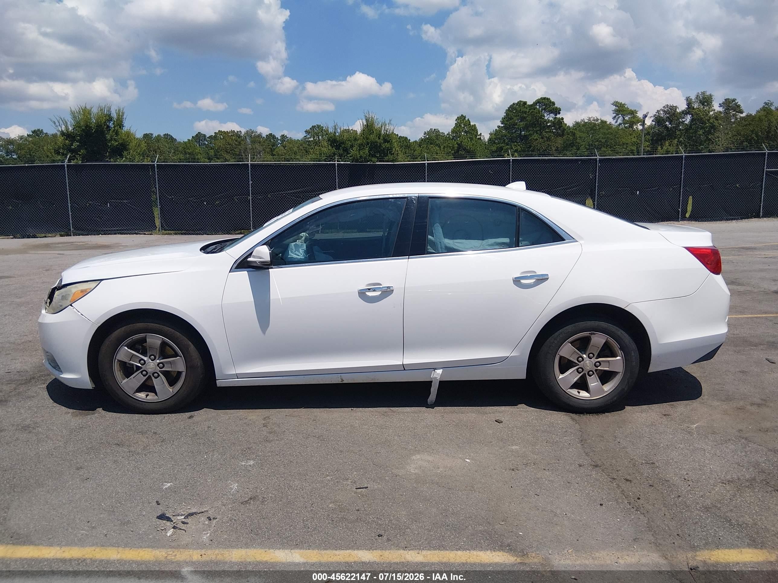 2013 Chevrolet Malibu 1lt Белый vin: 1G11C5SA0DF258075