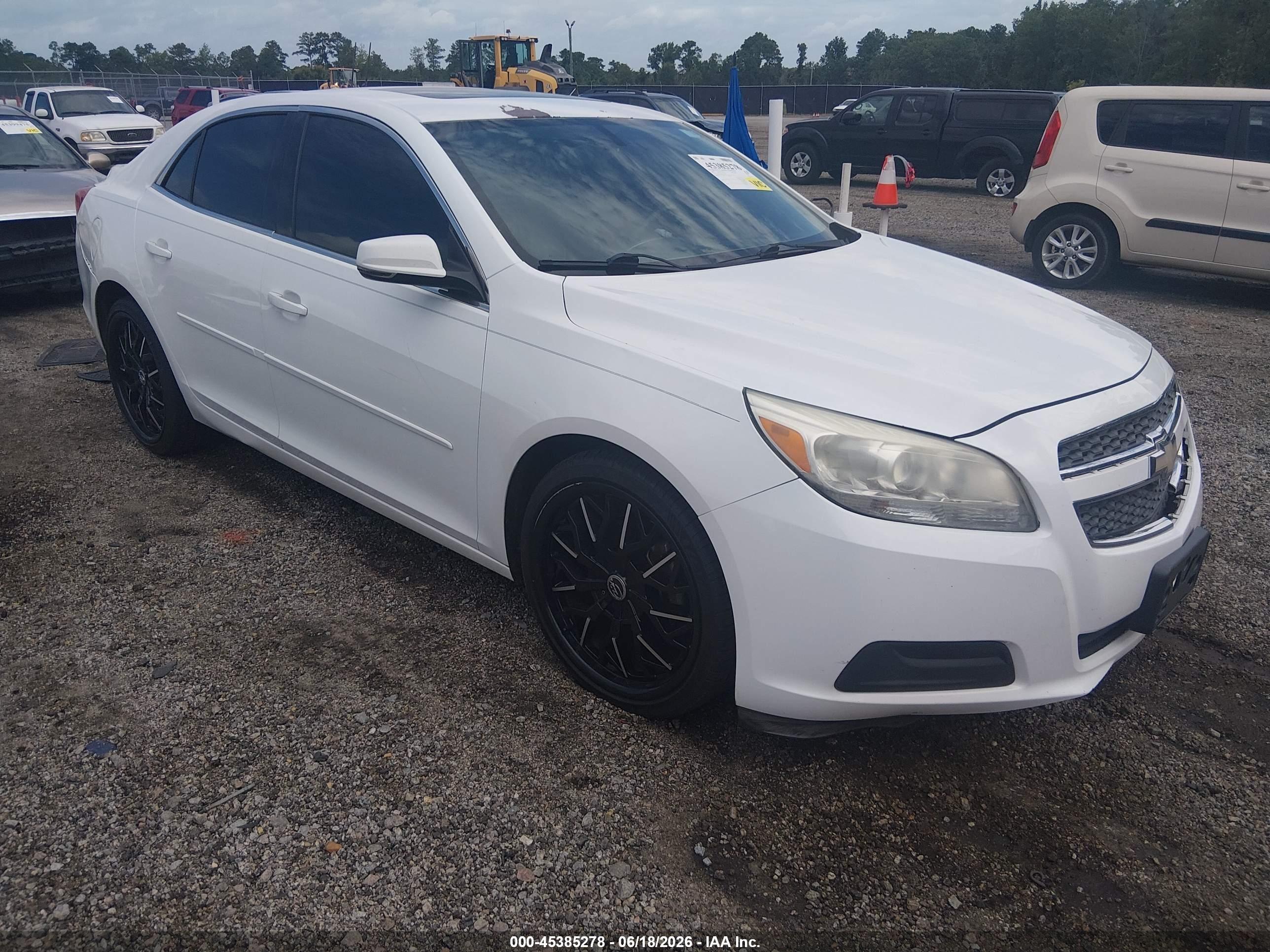 2013 Chevrolet Malibu 1lt White vin: 1G11C5SA1DF275841