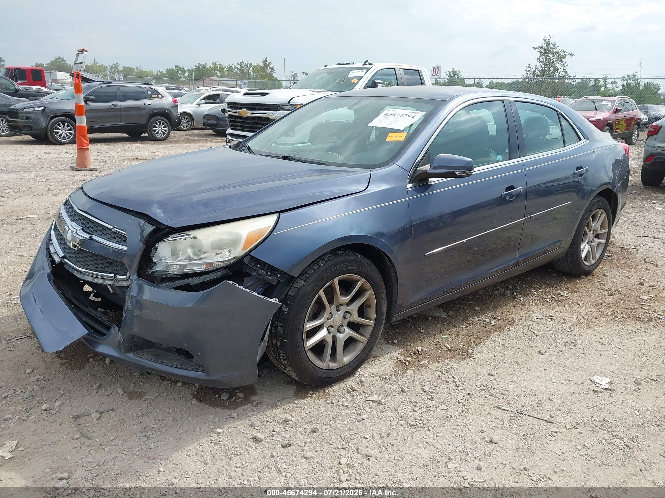 2013 Chevrolet Malibu 1lt Navy vin: 1G11C5SA1DF297080