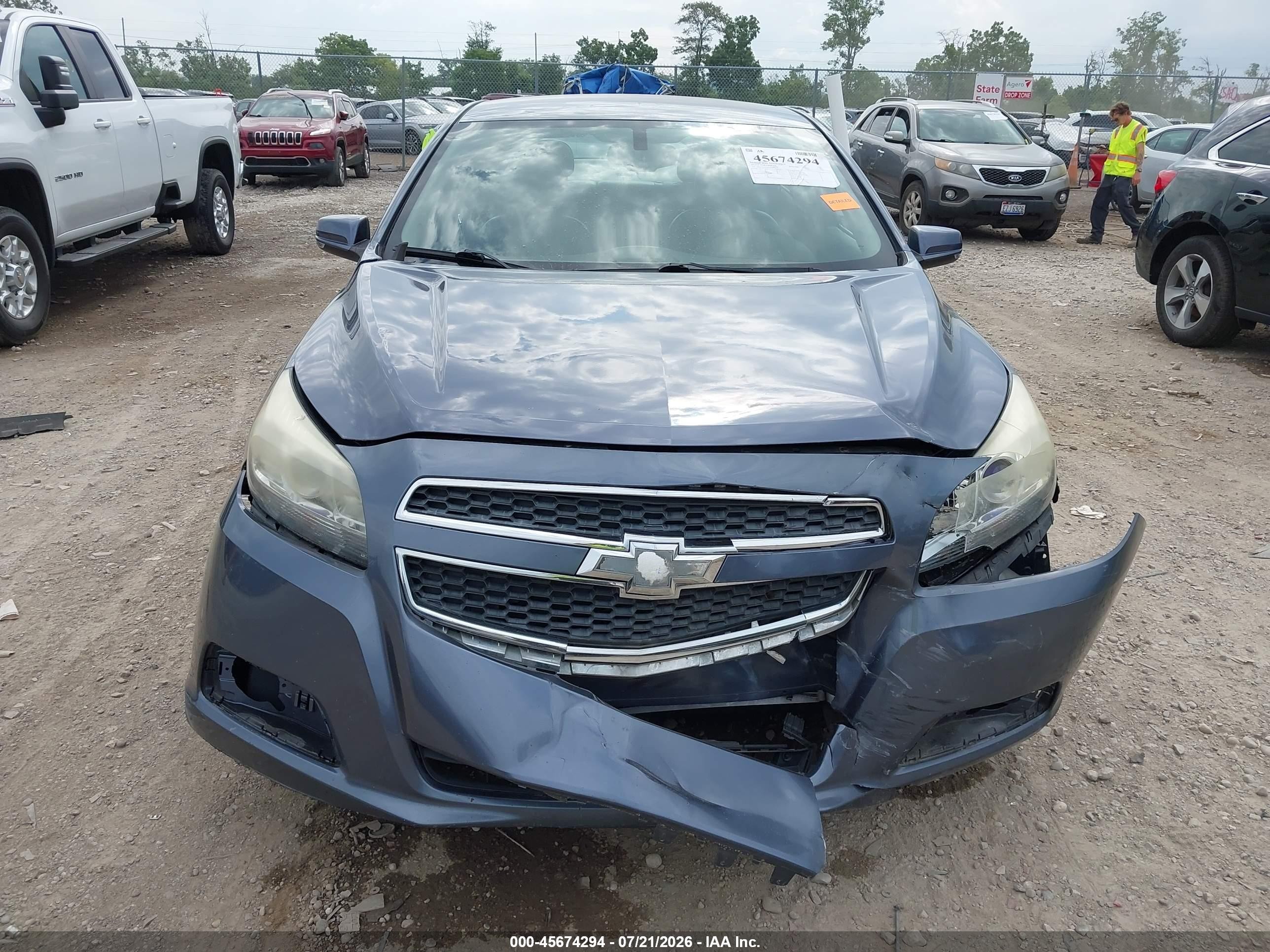 2013 Chevrolet Malibu 1lt Navy vin: 1G11C5SA1DF297080