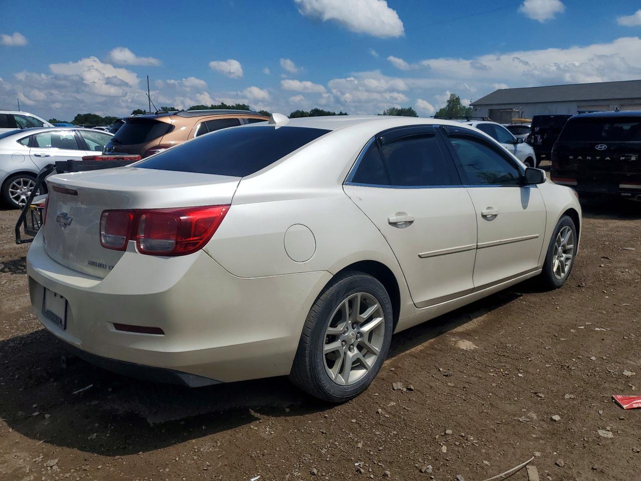 2013 Chevrolet Malibu 1lt White vin: 1G11C5SA1DF354460