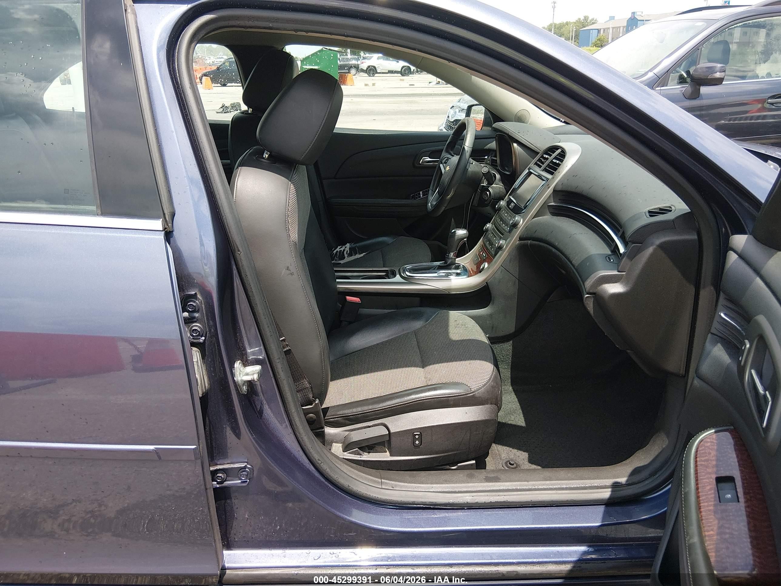 2013 Chevrolet Malibu 1lt Blue vin: 1G11C5SA2DF165641