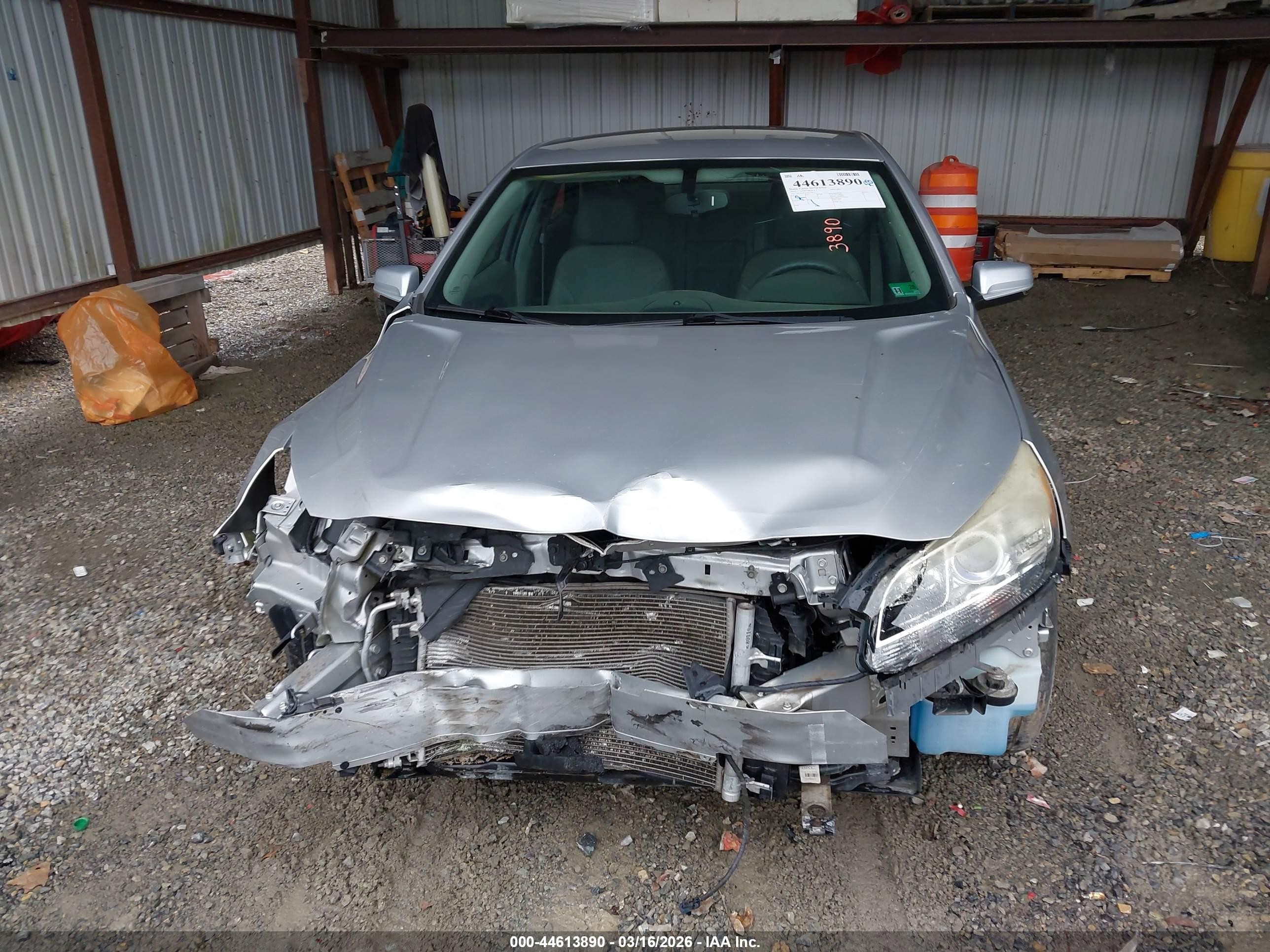 2013 Chevrolet Malibu 1lt Silver vin: 1G11C5SA2DF238412