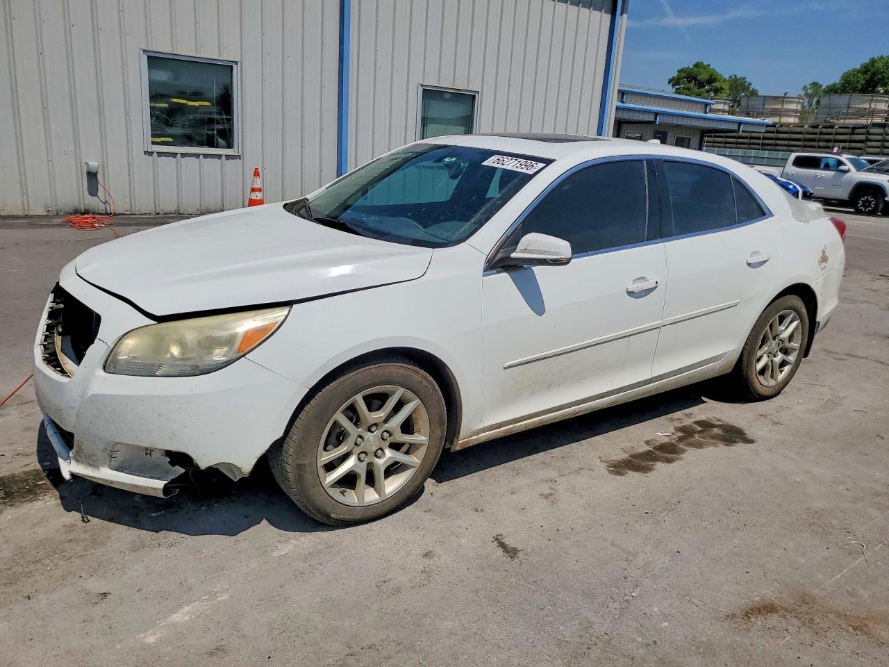 2013 Chevrolet Malibu 1lt Белый vin: 1G11C5SA2DF318793