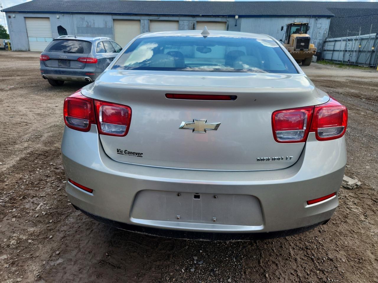2013 Chevrolet Malibu 1lt Cream vin: 1G11C5SA2DF330751