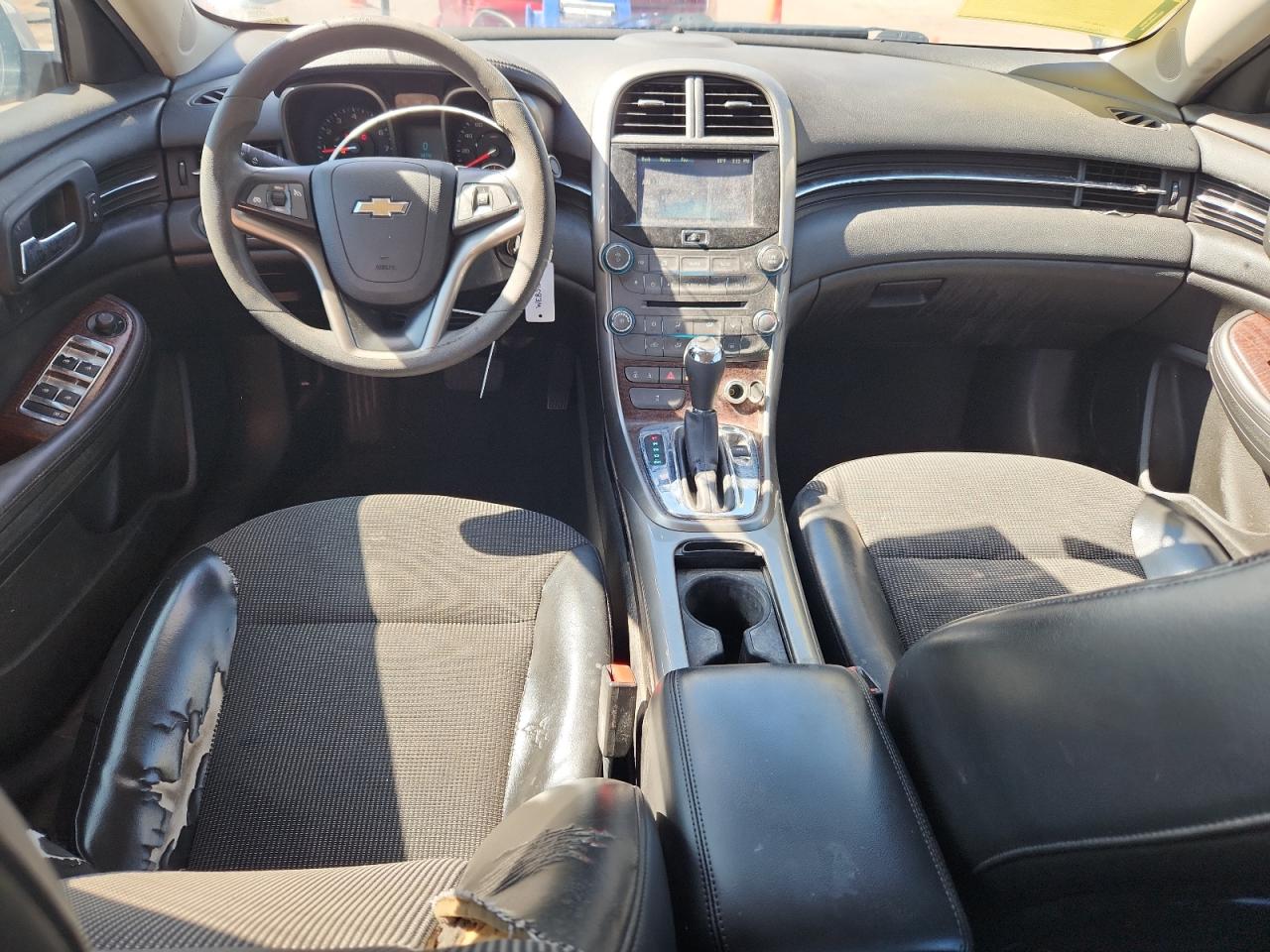 2013 Chevrolet Malibu 1lt White vin: 1G11C5SA3DF233364