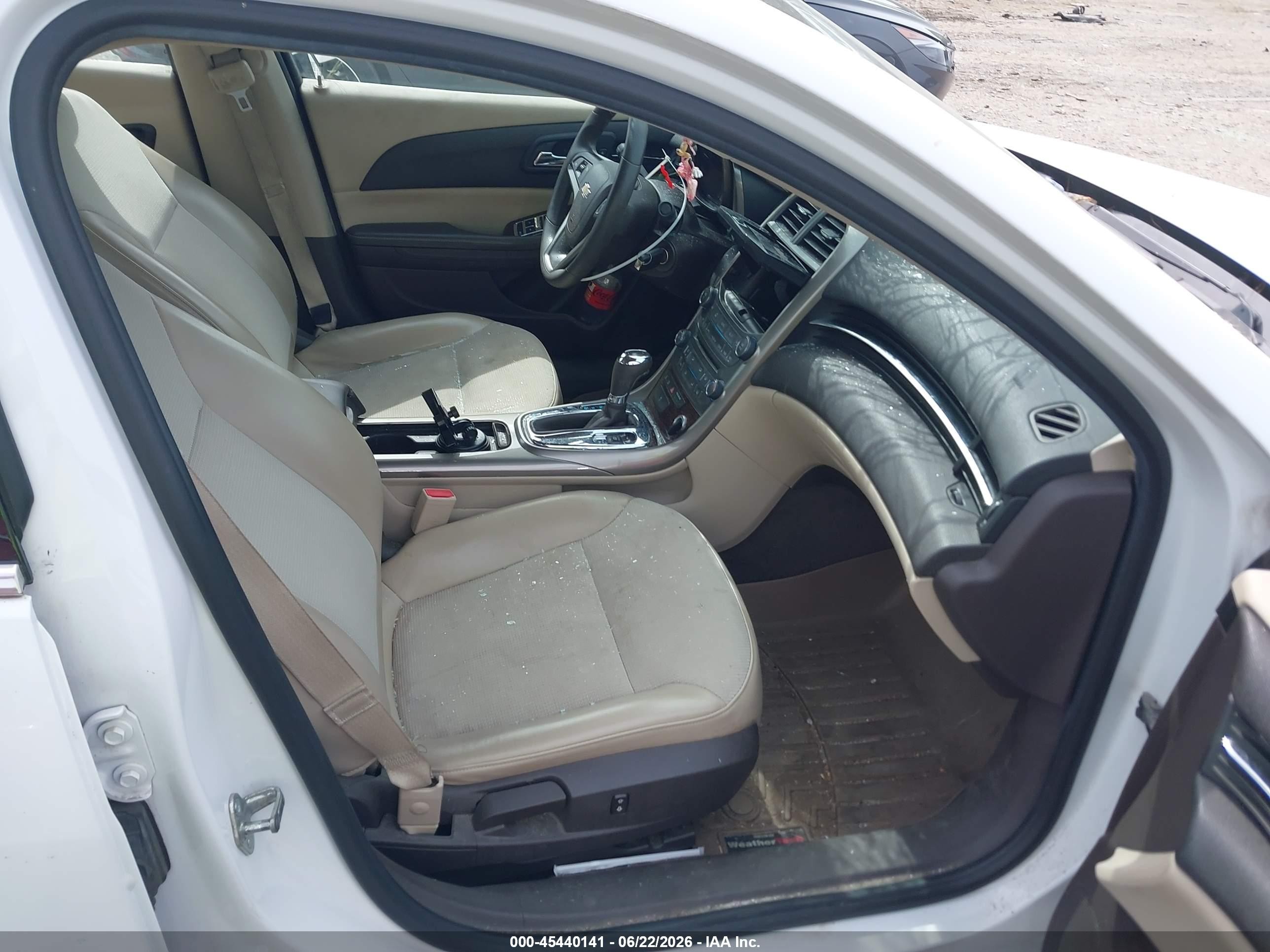 2013 Chevrolet Malibu 1lt White vin: 1G11C5SA3DF243294