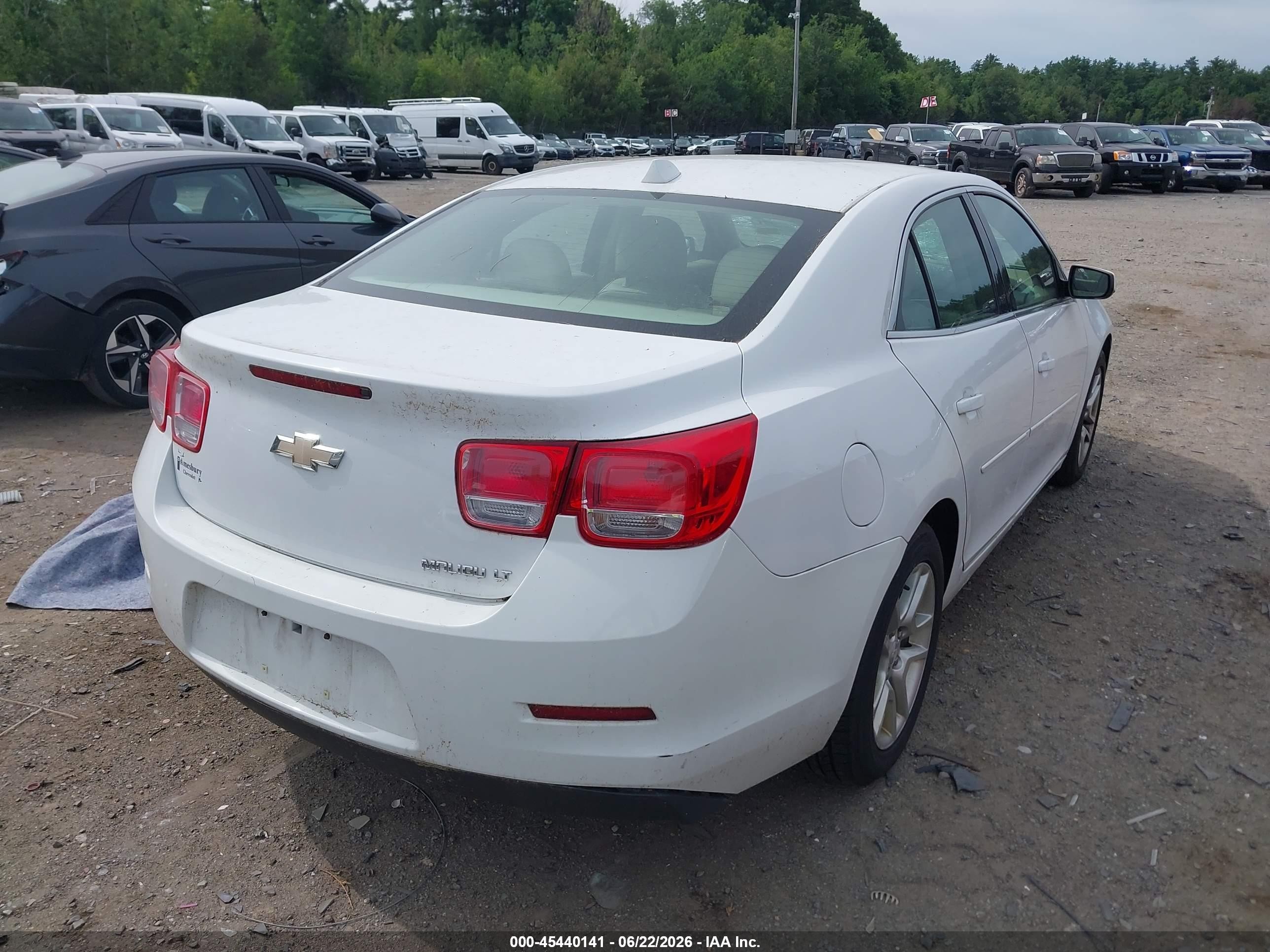 2013 Chevrolet Malibu 1lt White vin: 1G11C5SA3DF243294