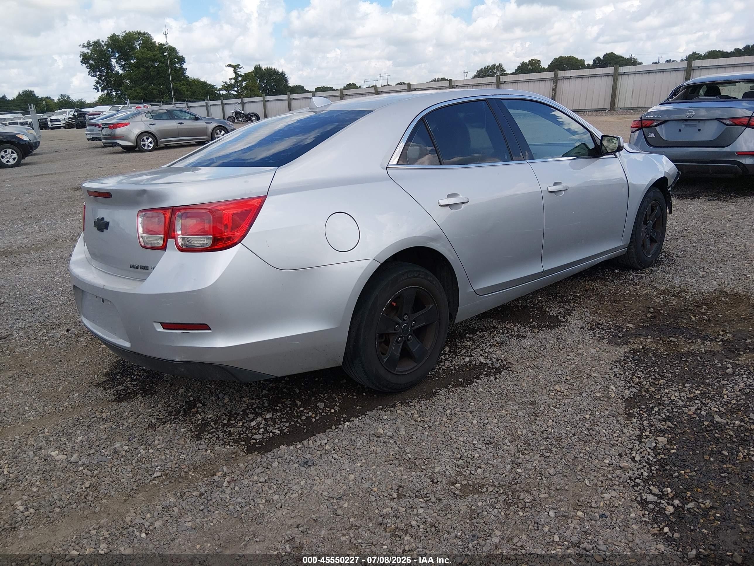 2013 Chevrolet Malibu 1lt Серебряный vin: 1G11C5SA3DF249421