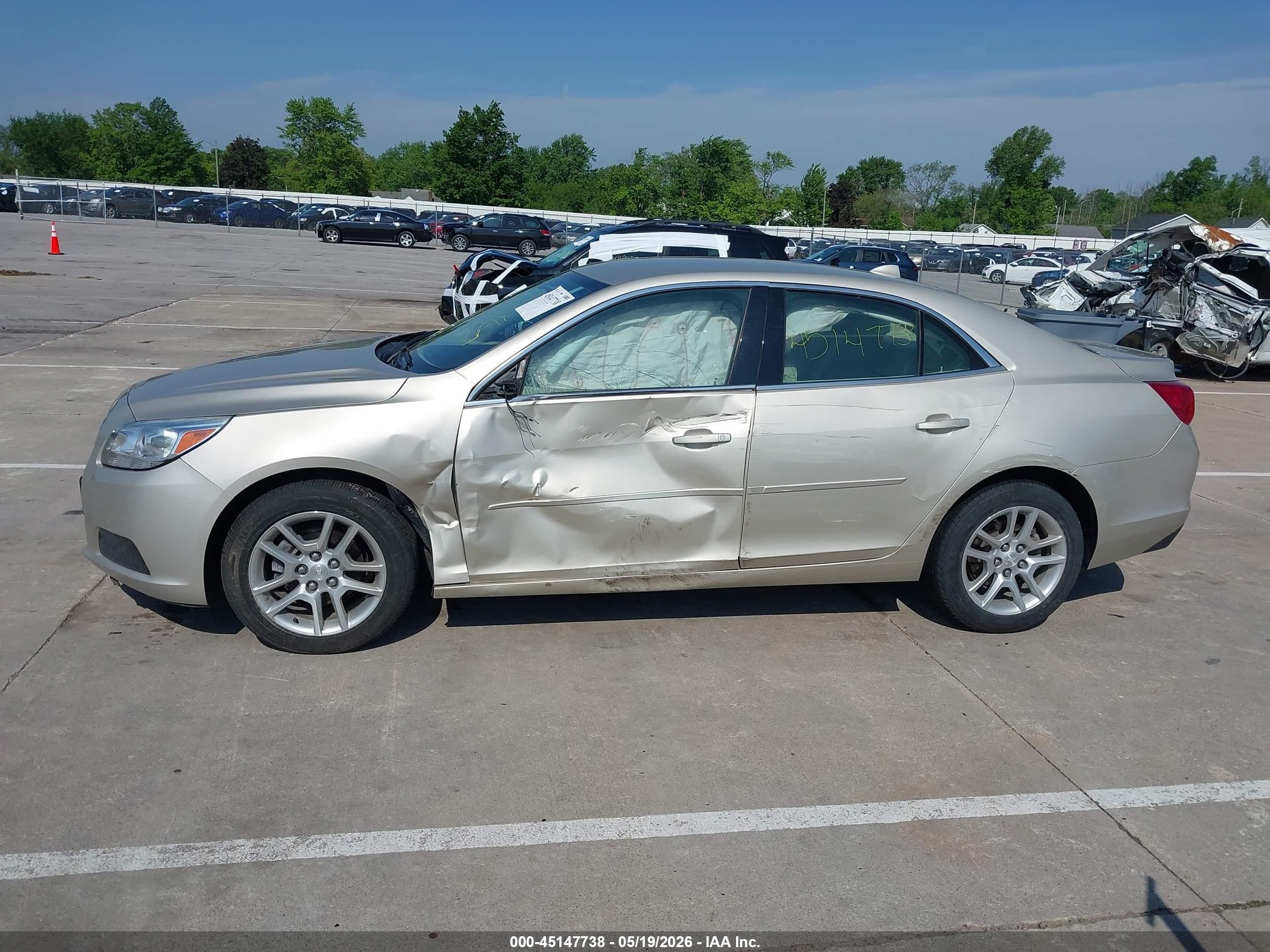 2013 Chevrolet Malibu 1lt Желто-коричневый vin: 1G11C5SA3DF269667