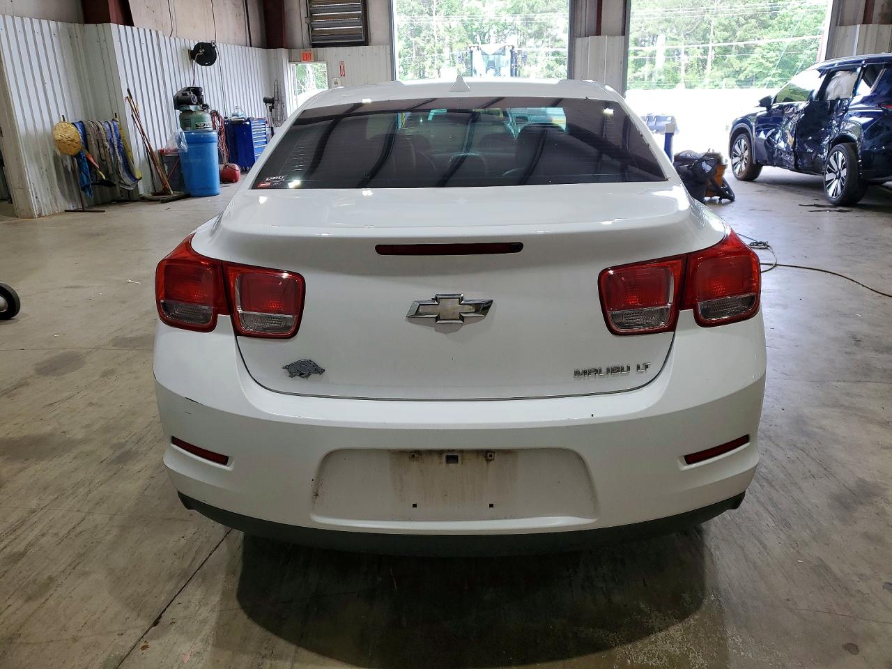 2013 Chevrolet Malibu 1lt White vin: 1G11C5SA3DF298165